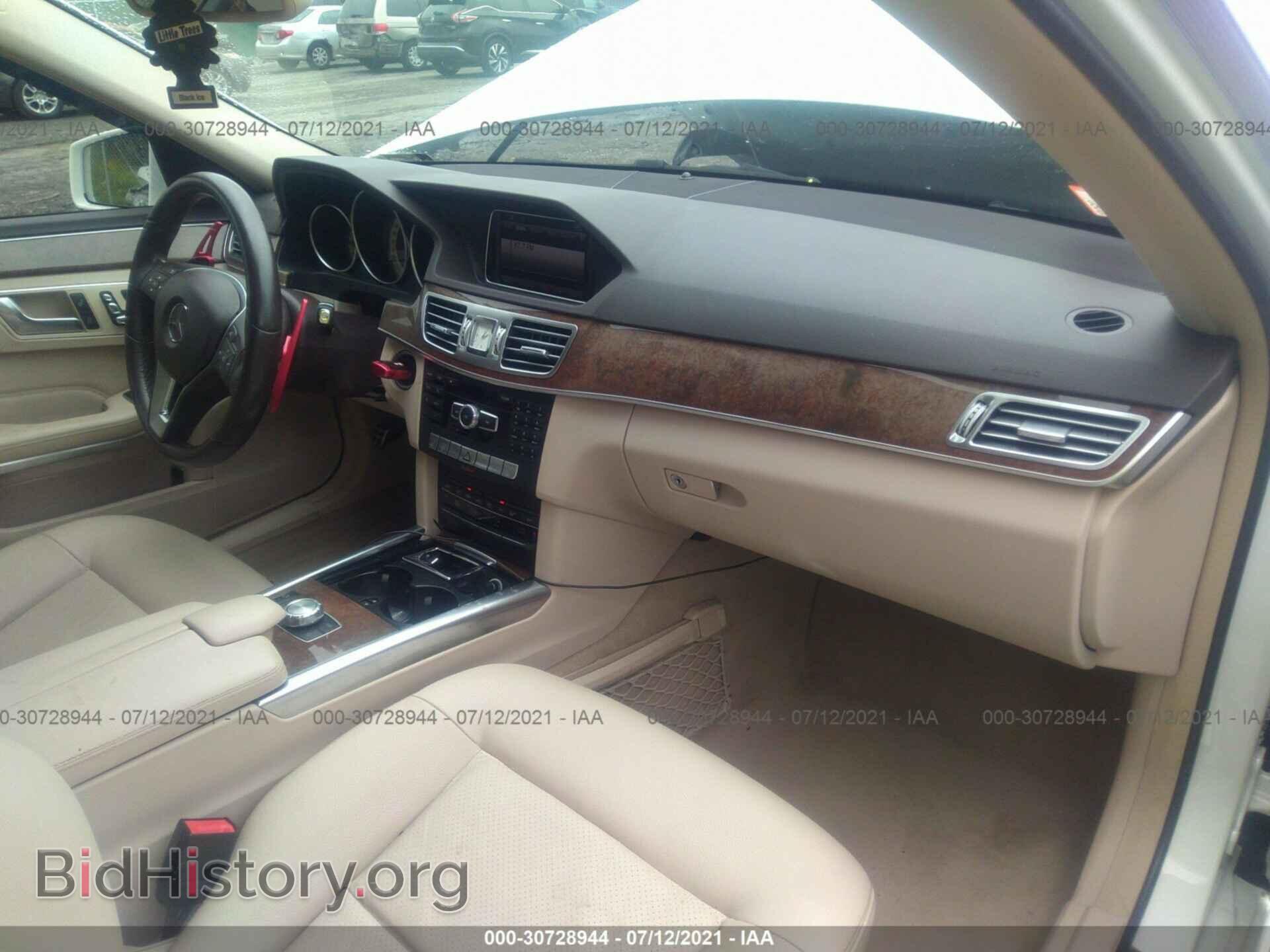 2014 MERCEDES-BENZ E-CLASS - VIN: WDDHF8JB2EB064137 - Фото 5