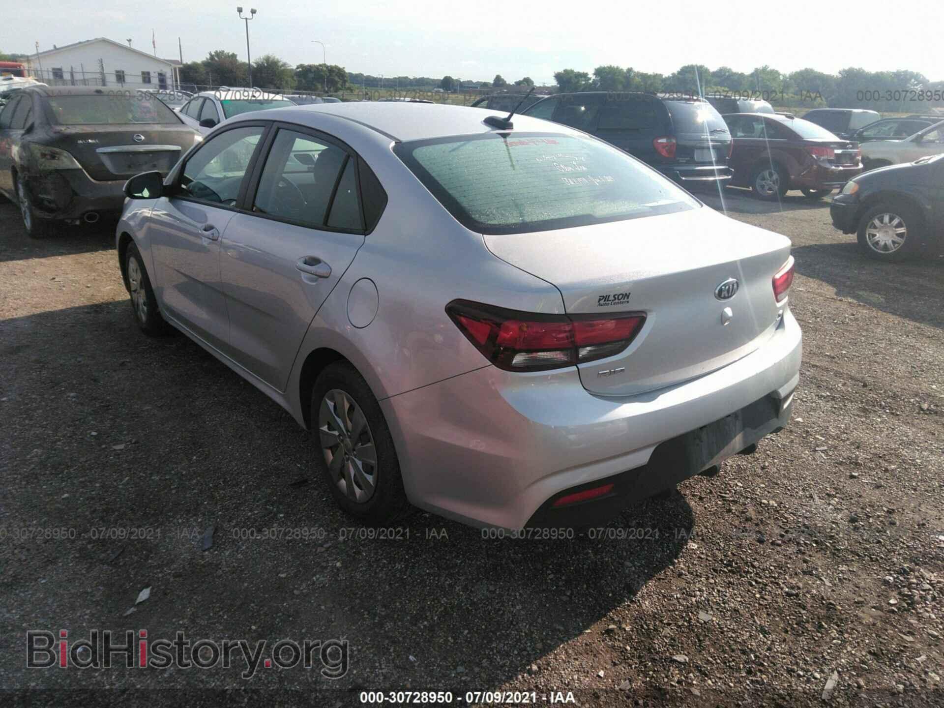 2018 KIA RIO - VIN: 3KPA24AB0JE077370 - Фото 3