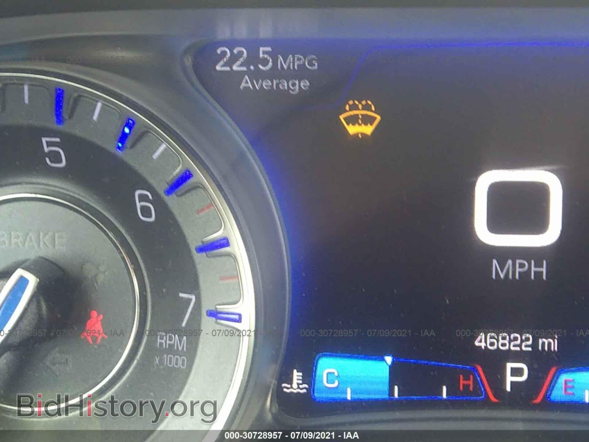 2018 CHRYSLER 300 - VIN: 2C3CCAKG4JH194635 - Фото 7