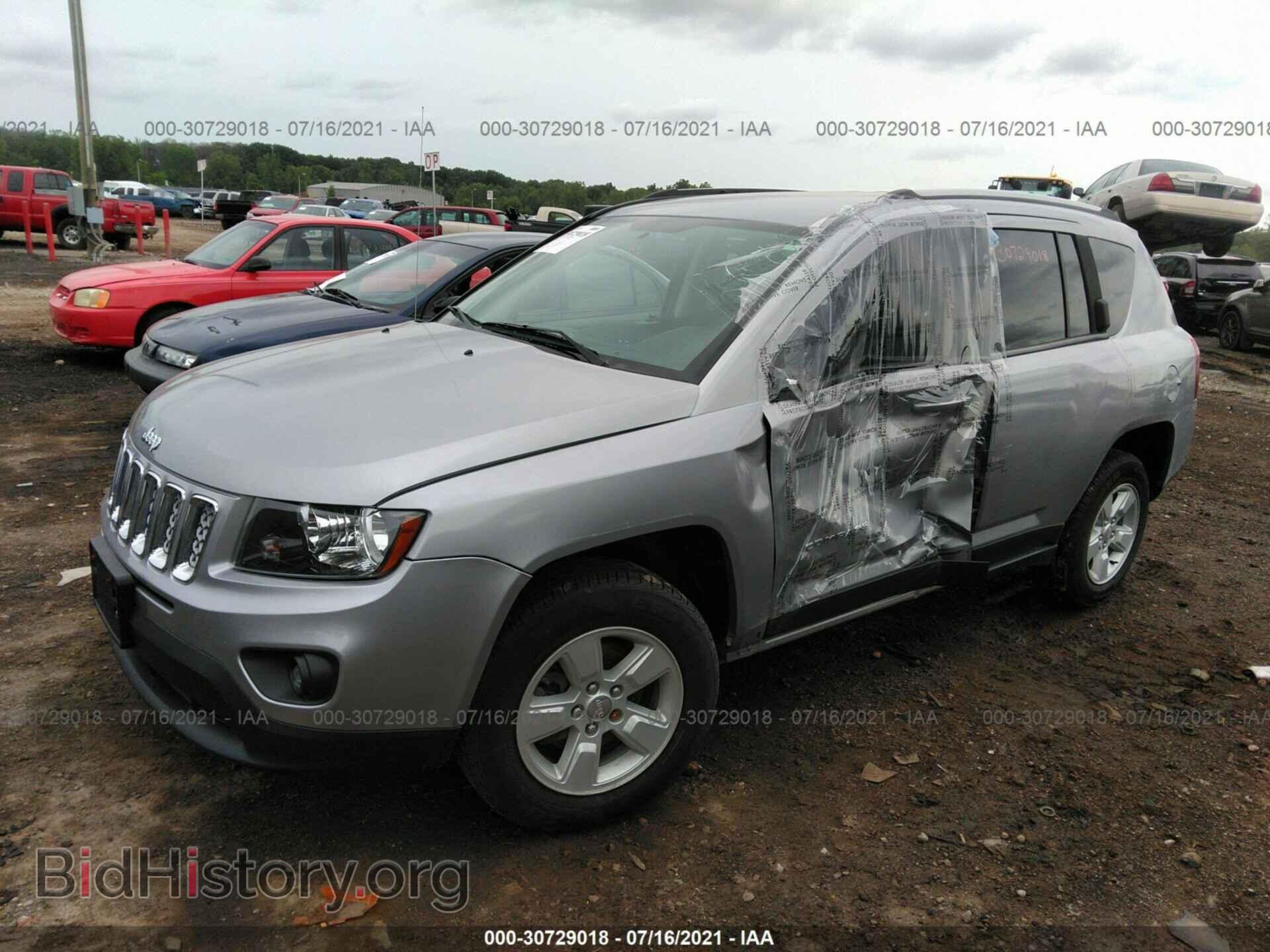 2016 JEEP COMPASS - VIN: 1C4NJCEA8GD744566 - Photo 2