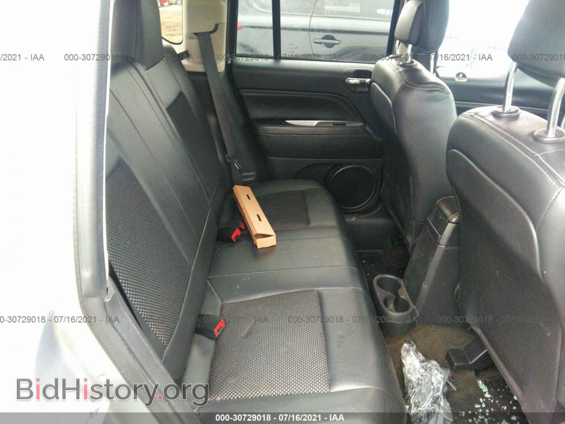 2016 JEEP COMPASS - VIN: 1C4NJCEA8GD744566 - Photo 8