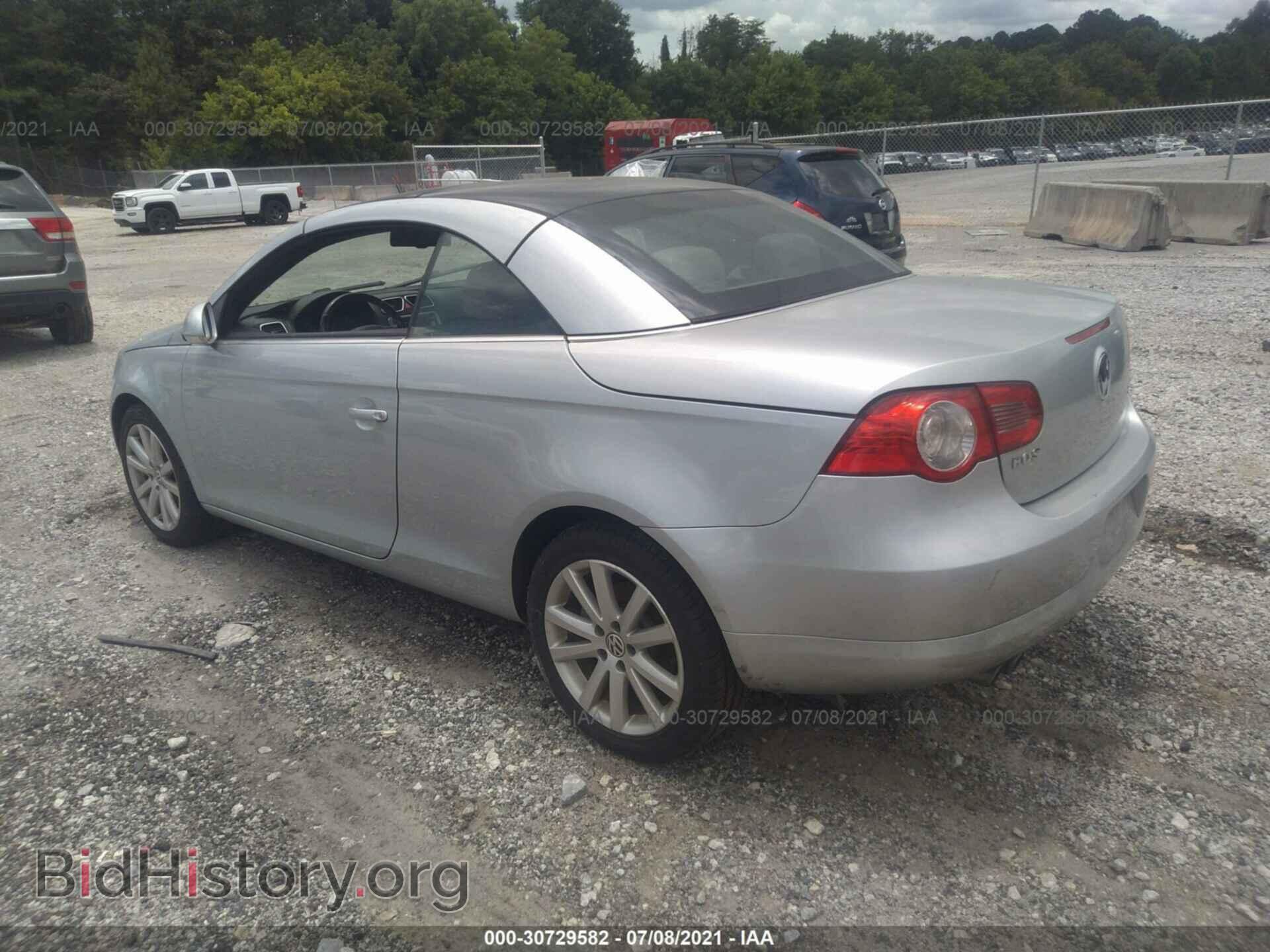 2007 VOLKSWAGEN EOS - VIN: WVWFA71F87V011294 - Фото 3