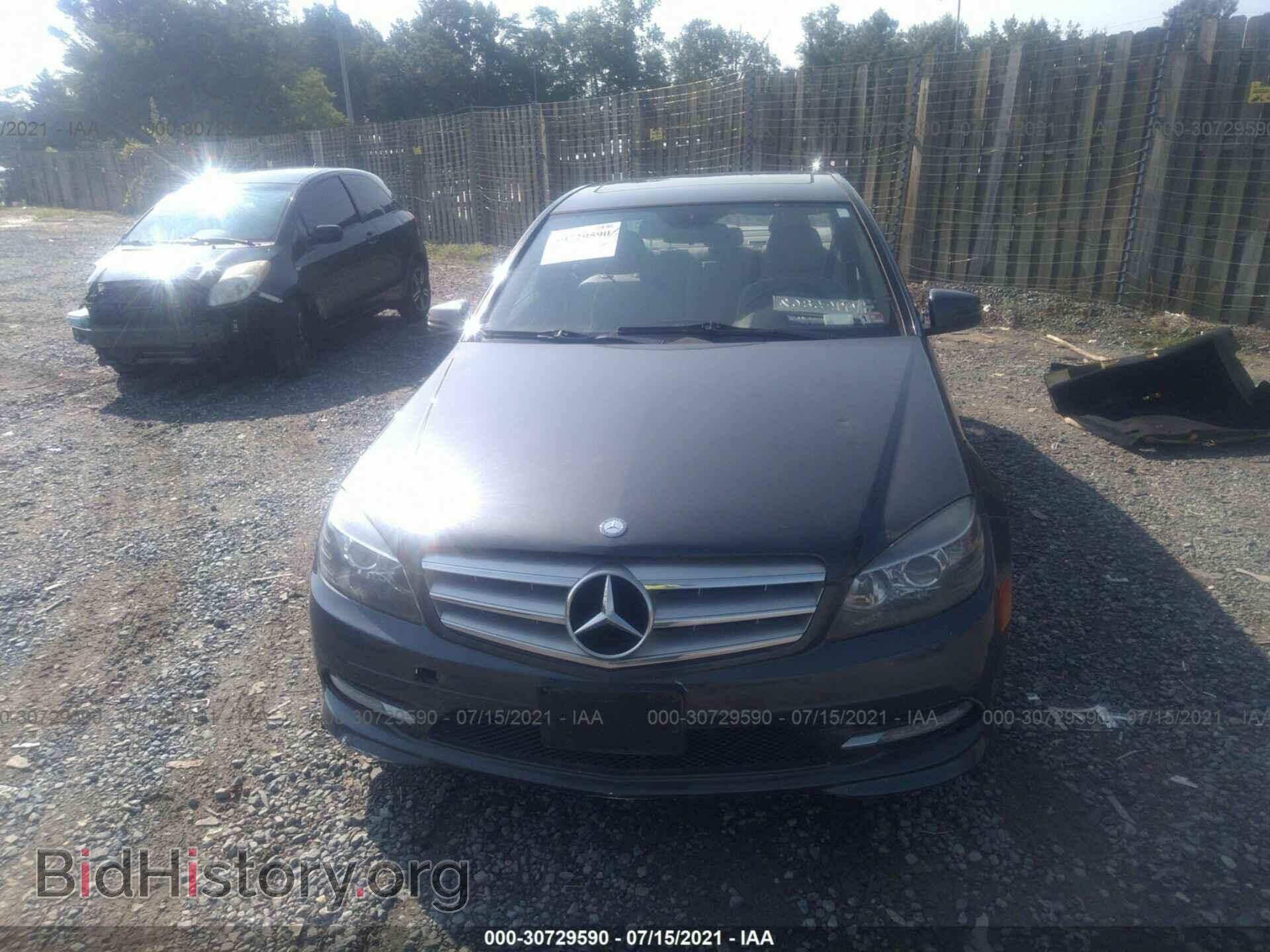 2011 MERCEDES-BENZ C-CLASS - VIN: WDDGF8BB2BR145250 - Фото 6
