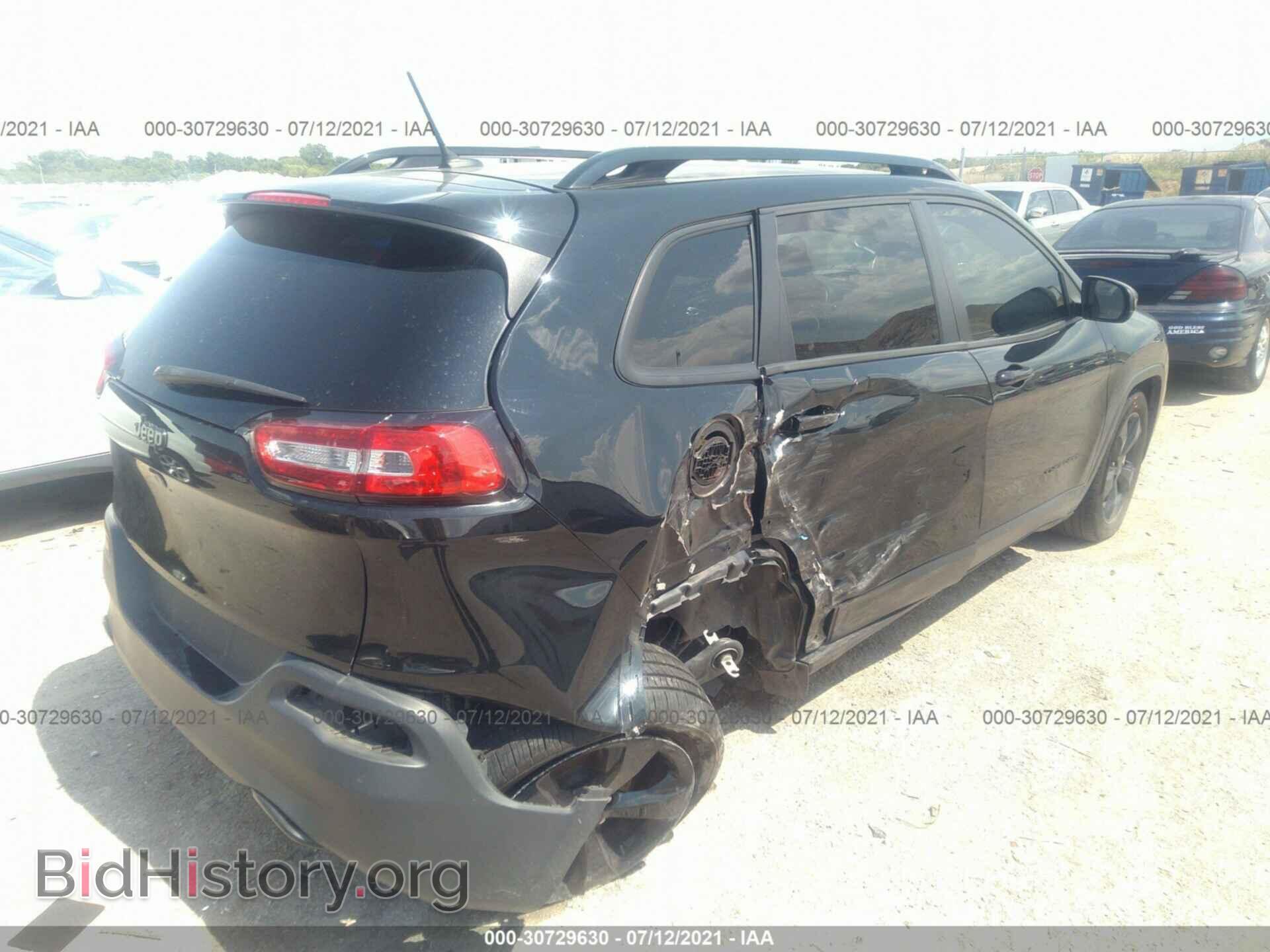 2018 JEEP CHEROKEE - VIN: 1C4PJLCB3JD563516 - Фото 6