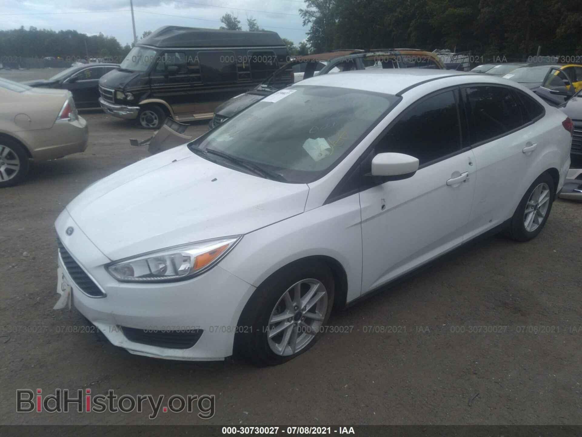 2018 FORD FOCUS - VIN: 1FADP3F23JL202103 - Фото 2