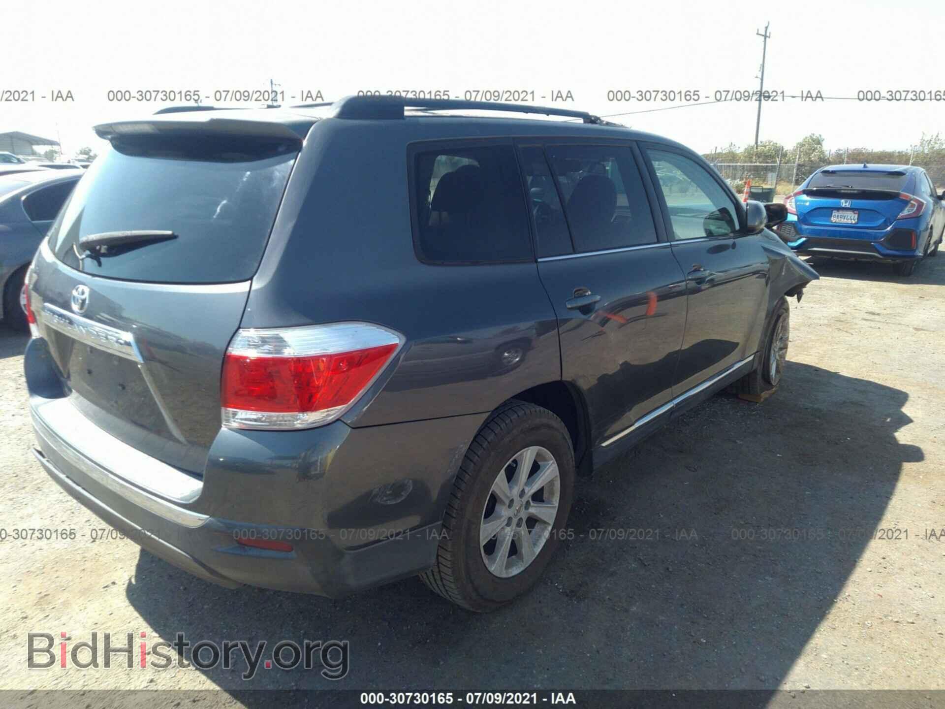 2012 TOYOTA HIGHLANDER - VIN: 5TDZK3EH2CS077441 - Фото 4