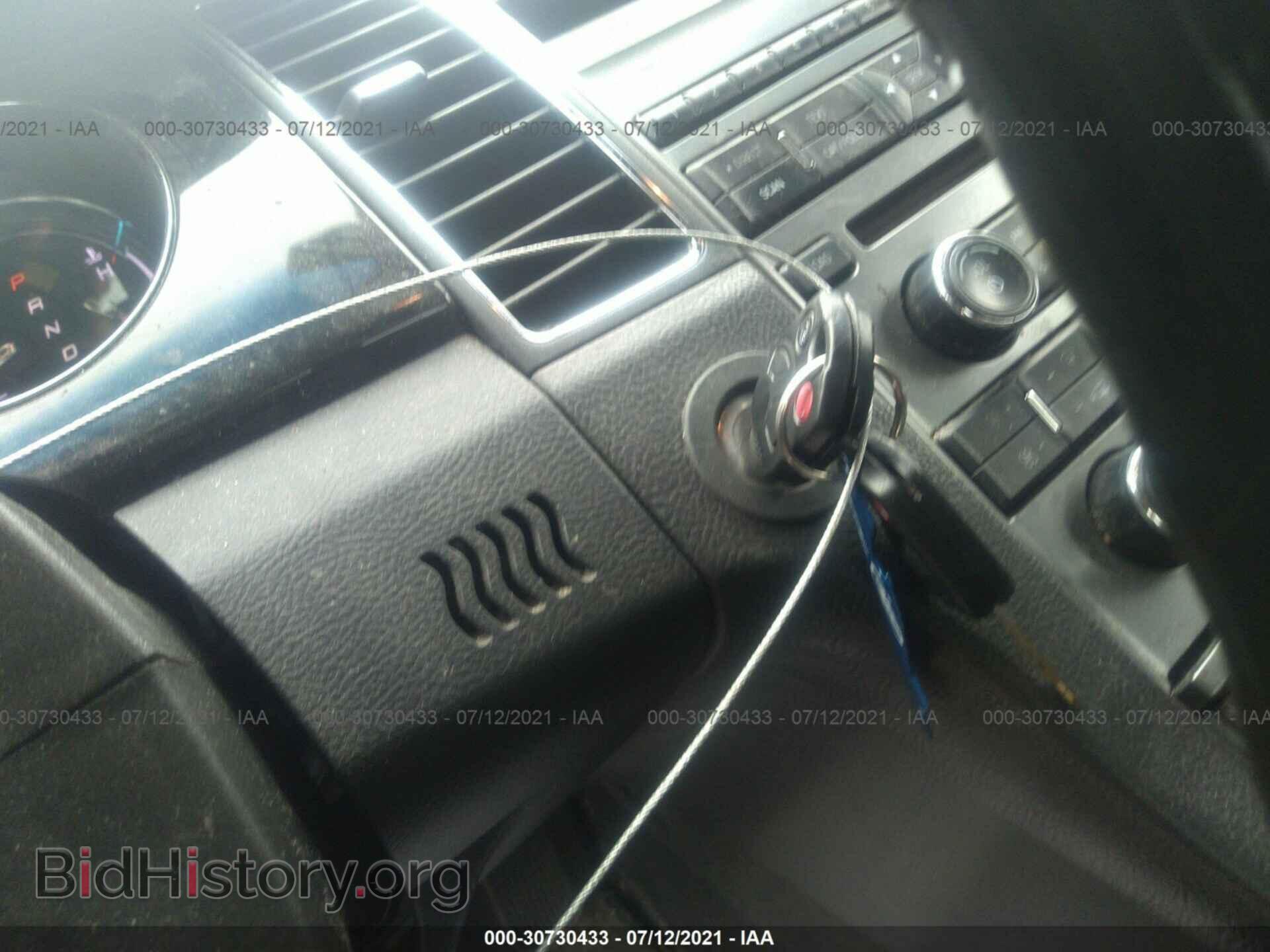 2011 FORD TAURUS - VIN: 1FAHP2FW8BG125575 - Фото 11