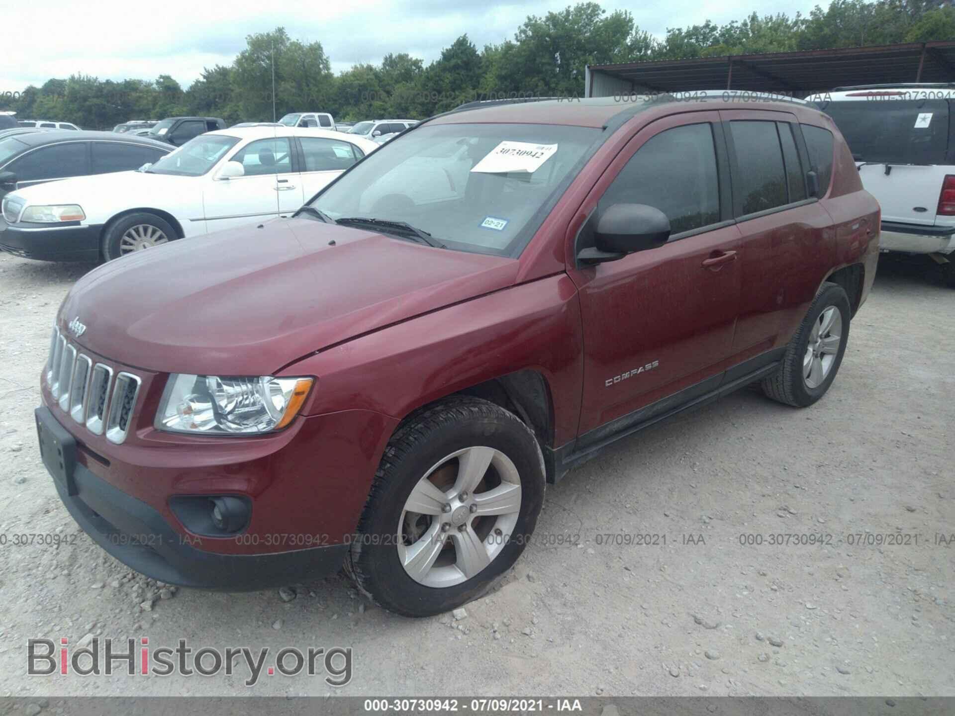 2012 JEEP COMPASS - VIN: 1C4NJDEB3CD656131 - Фото 2