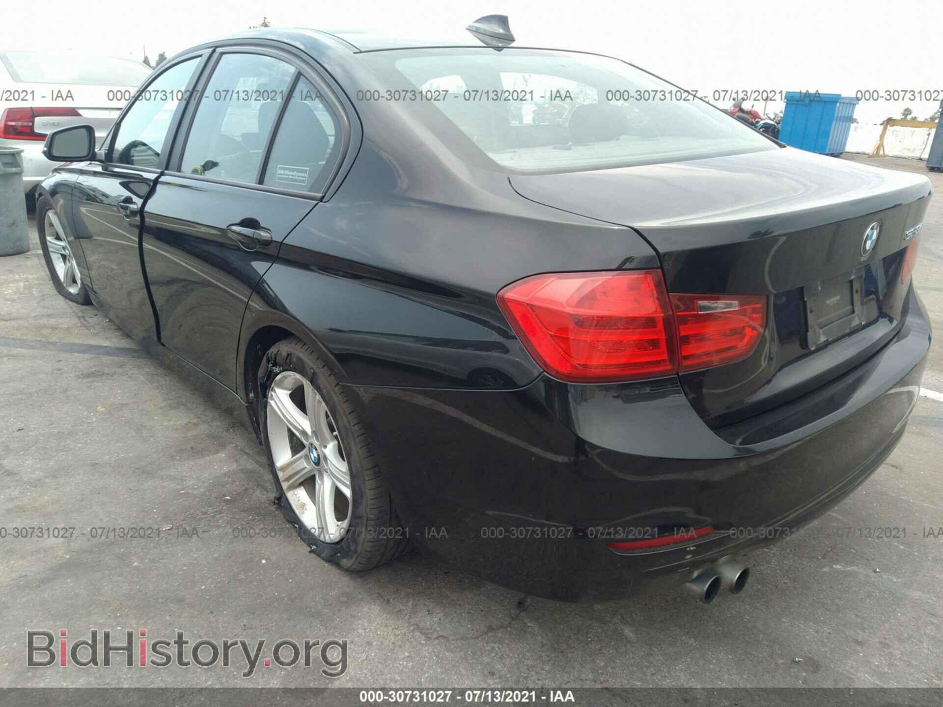 2013 BMW 3 SERIES - VIN: WBA3A5C51DF350607 - Photo 3