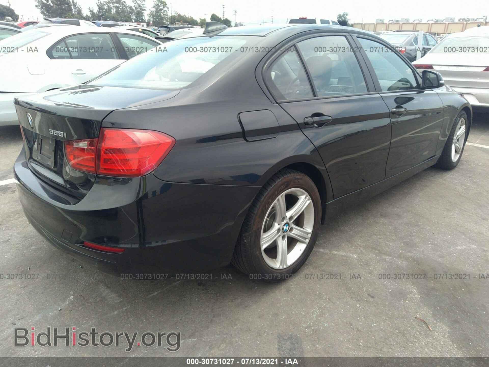 2013 BMW 3 SERIES - VIN: WBA3A5C51DF350607 - Photo 4
