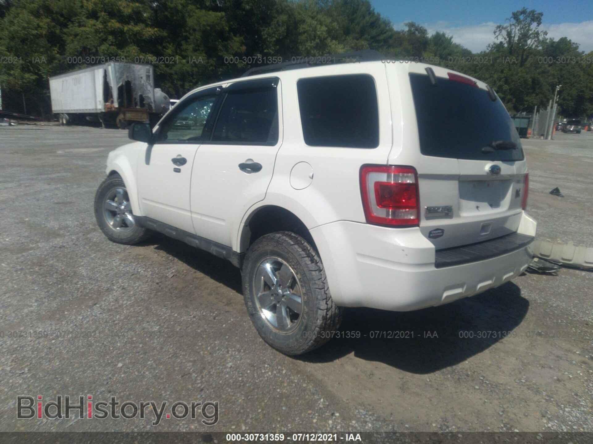 2012 FORD ESCAPE - VIN: 1FMCU9D76CKC23886 - Фото 3