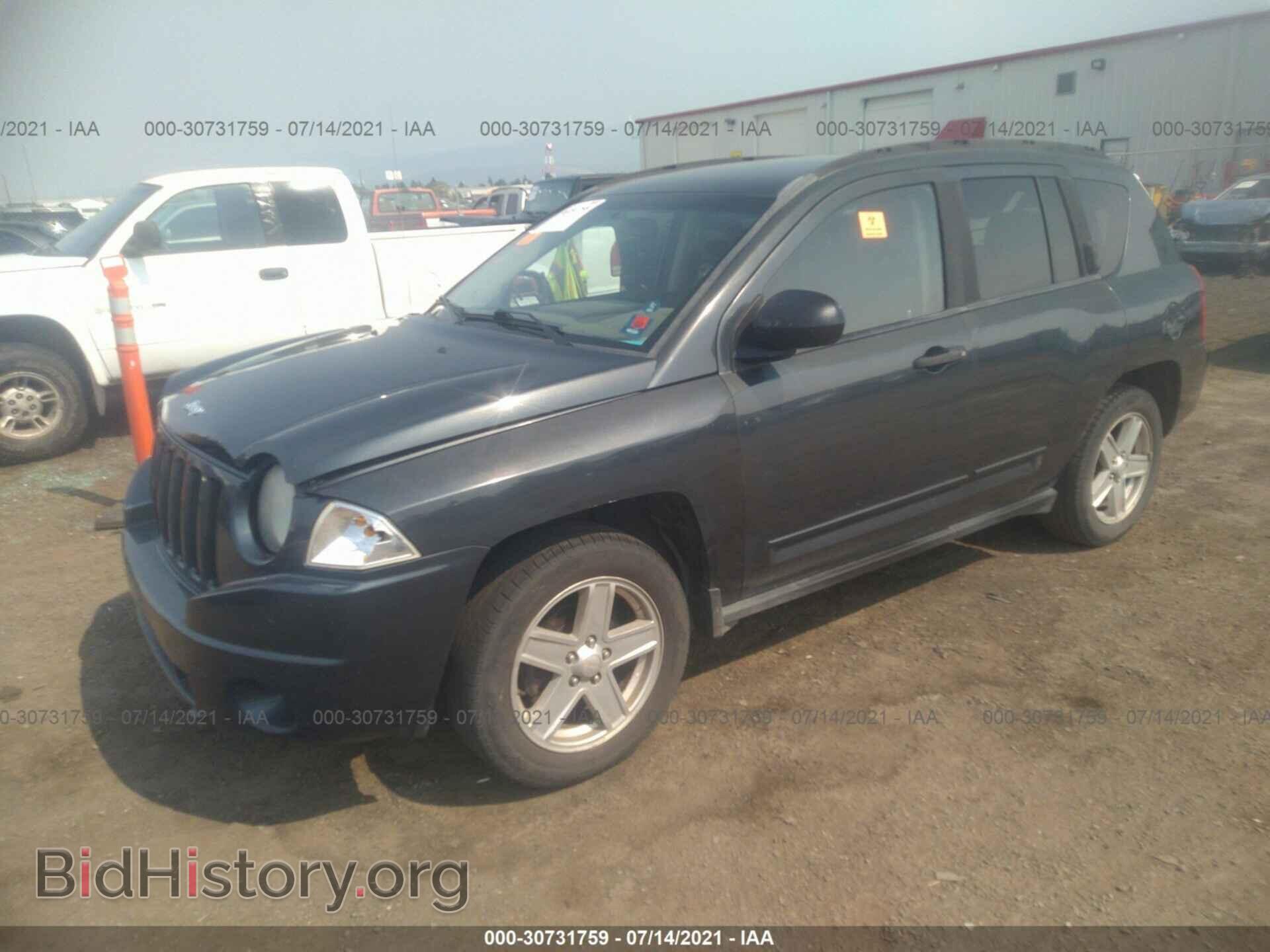 2008 JEEP COMPASS - VIN: 1J8FF47W88D682536 - Фото 2