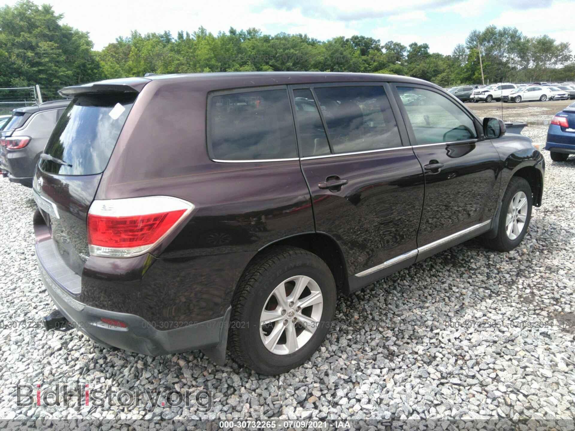2012 TOYOTA HIGHLANDER - VIN: 5TDBK3EH8CS100240 - Фото 4