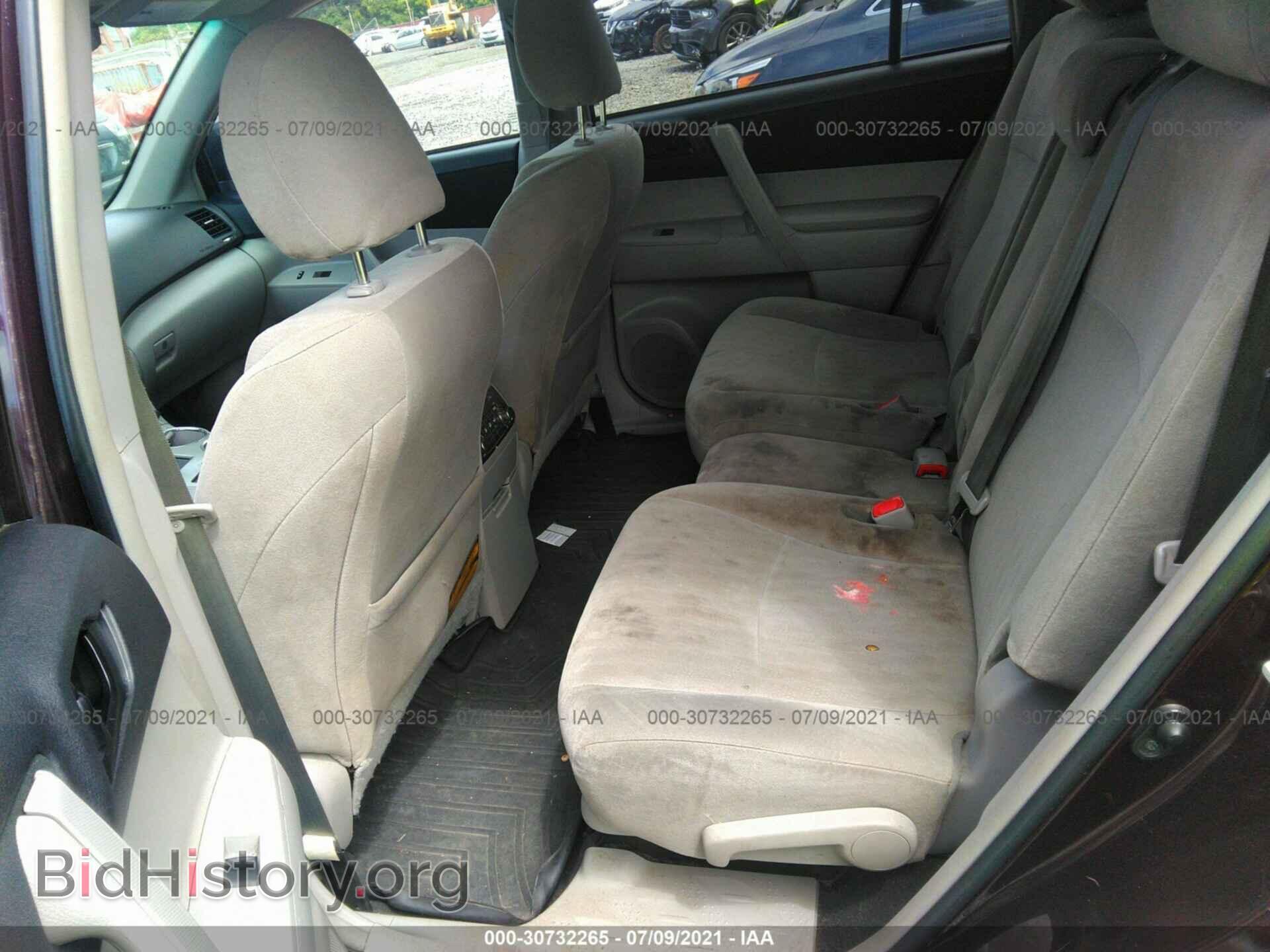 2012 TOYOTA HIGHLANDER - VIN: 5TDBK3EH8CS100240 - Фото 8