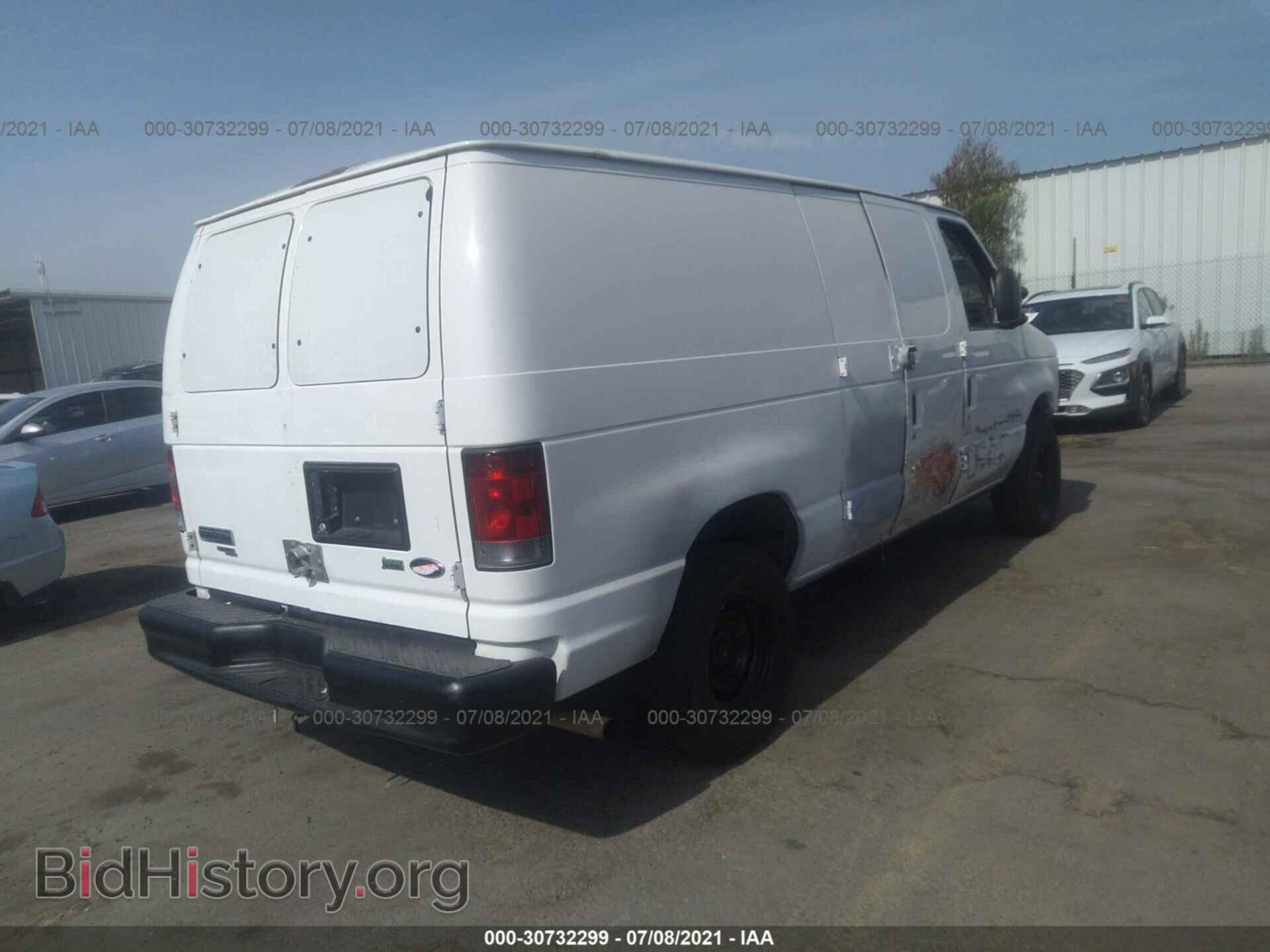 2011 FORD ECONOLINE CARGO VAN - VIN: 1FTNE2EW4BDB24106 - Фото 4
