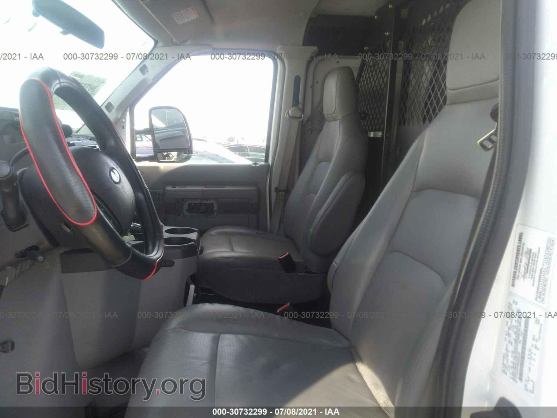 2011 FORD ECONOLINE CARGO VAN - VIN: 1FTNE2EW4BDB24106 - Фото 8