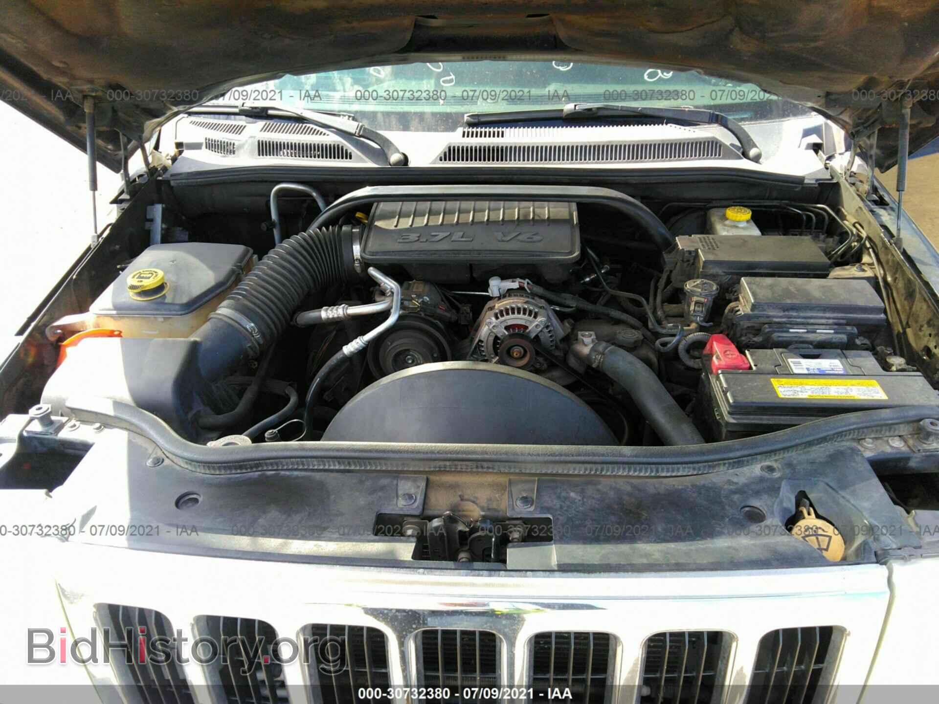 2008 JEEP COMMANDER - VIN: 1J8HH48K78C115464 - Фото 10