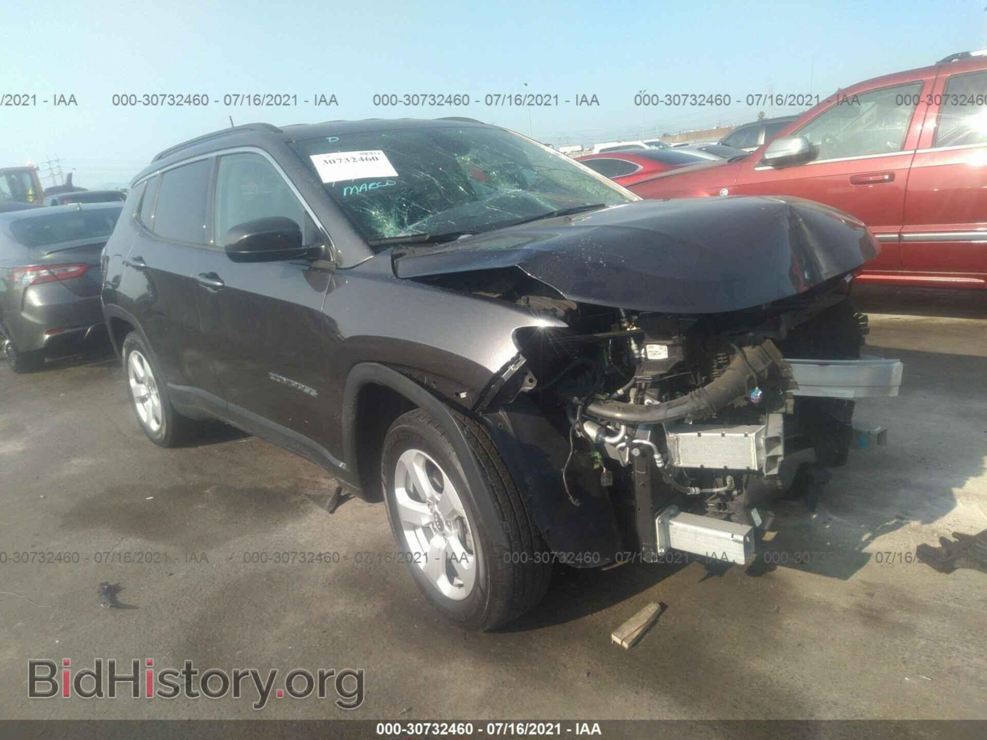 Фотография 3C4NJCBB4JT466389 - JEEP COMPASS 2018