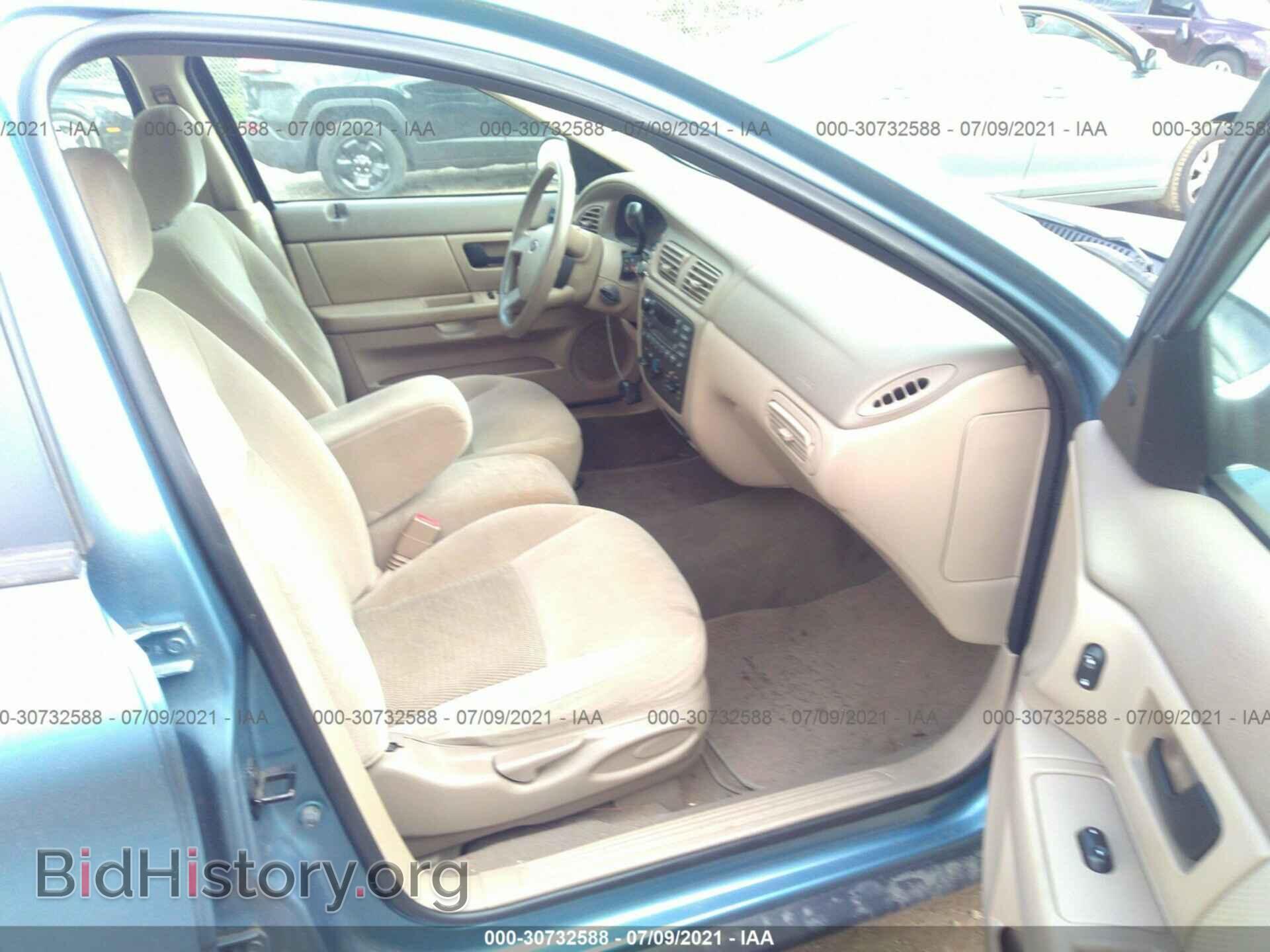 2006 FORD TAURUS - VIN: 1FAFP53U46A219120 - Фото 5