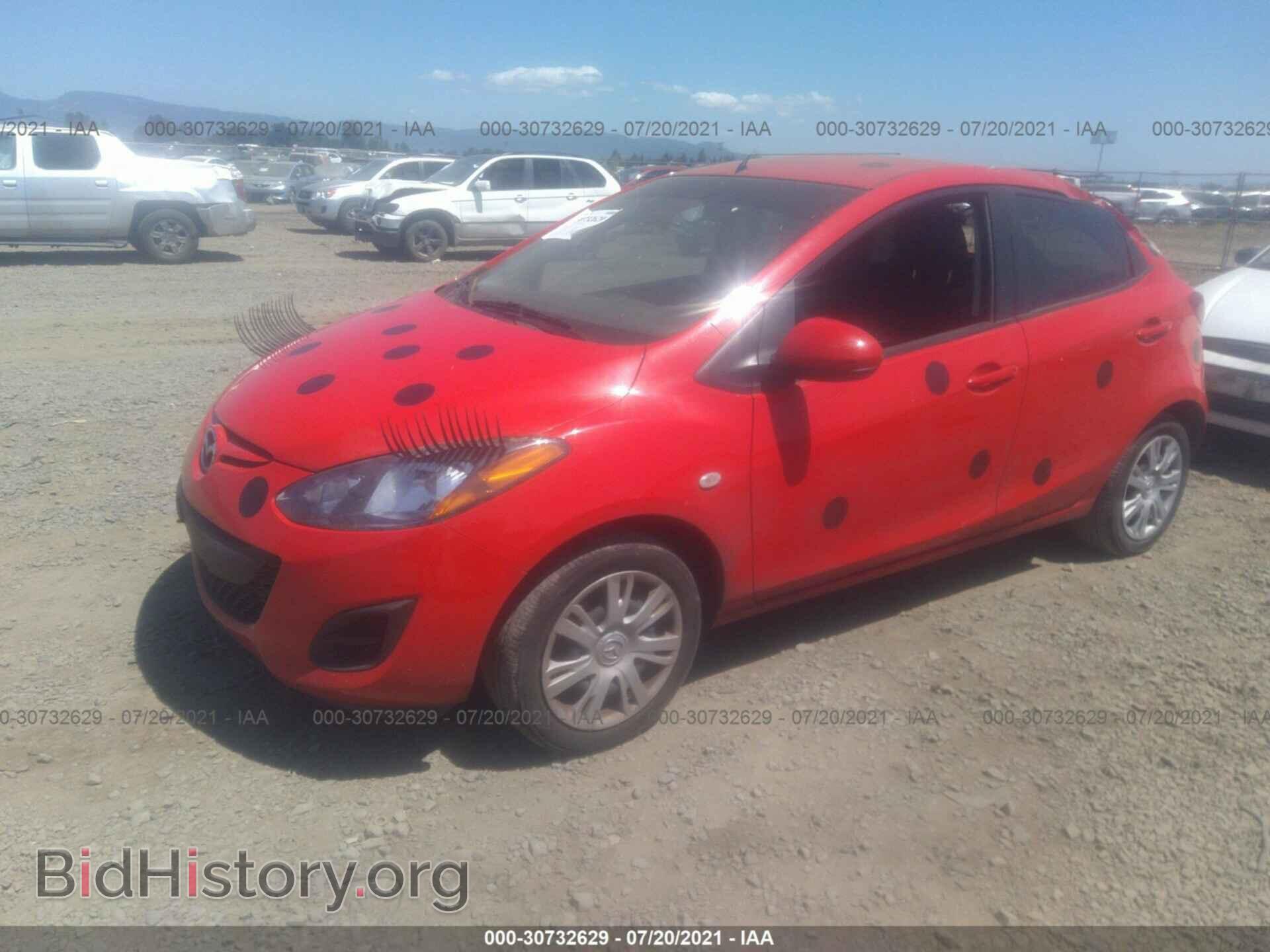 2013 MAZDA MAZDA2 - VIN: JM1DE1KZ7D0159057 - Фото 2
