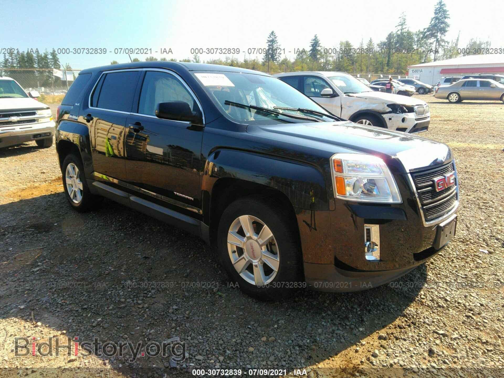 Фотография 2GKALMEK8D6194937 - GMC TERRAIN 2013