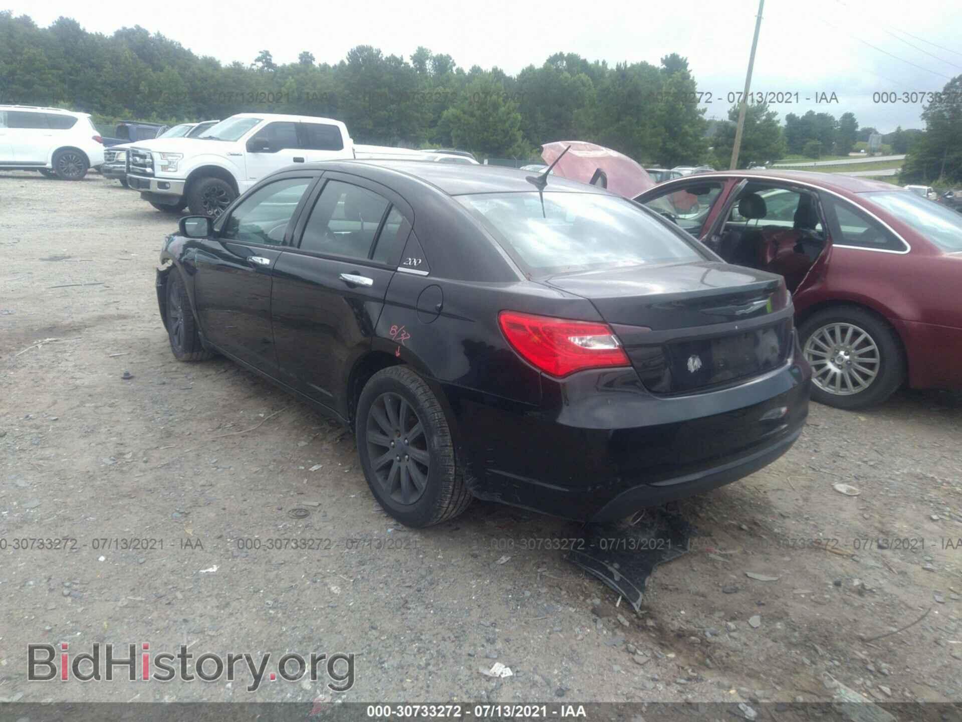 2013 CHRYSLER 200 - VIN: 1C3CCBCG3DN629600 - Фото 3
