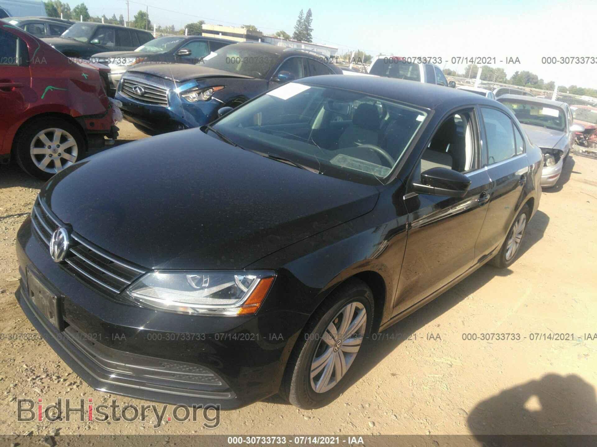 2017 VOLKSWAGEN JETTA - VIN: 3VW2B7AJ1HM355803 - Фото 2