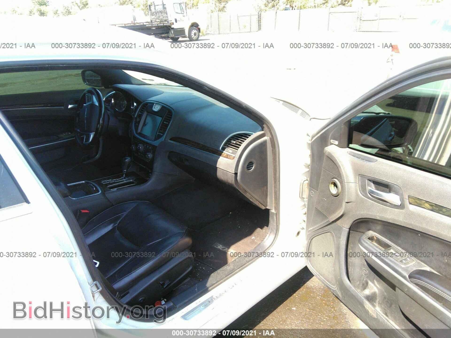 2013 CHRYSLER 300 - VIN: 2C3CCAET1DH532537 - Фото 5