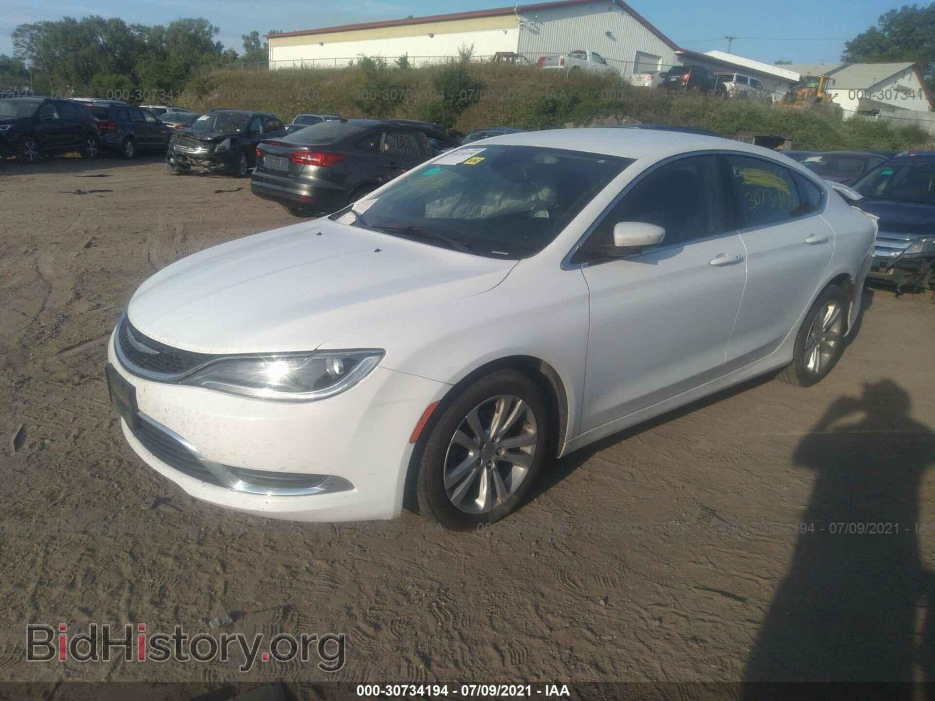 2015 CHRYSLER 200 - VIN: 1C3CCCAB5FN554804 - Photo 2