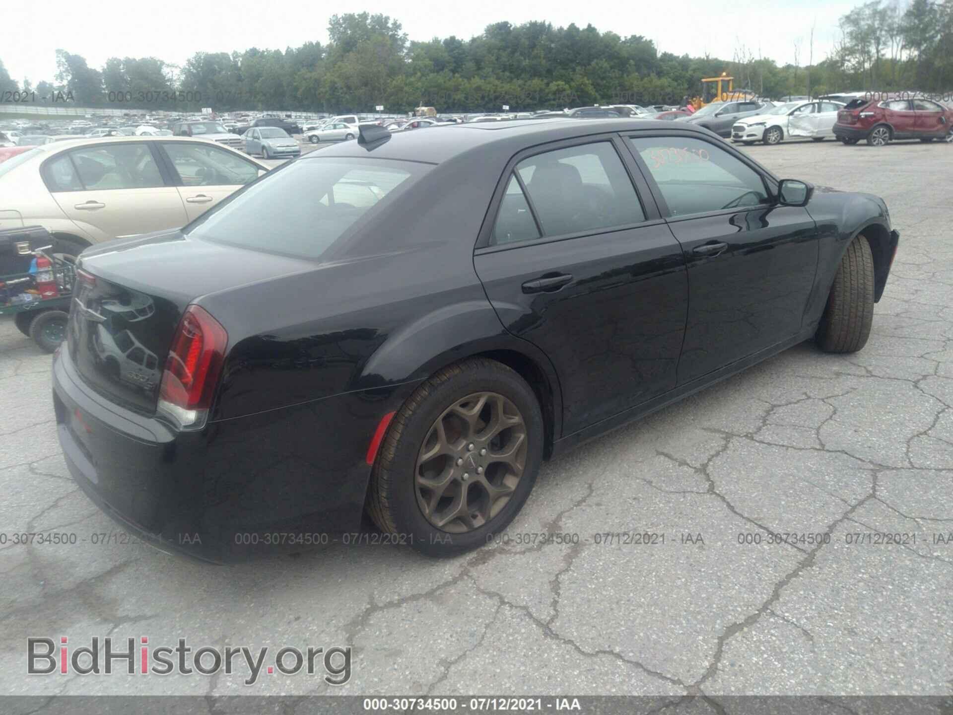 2017 CHRYSLER 300 - VIN: 2C3CCAGG4HH540430 - Фото 4