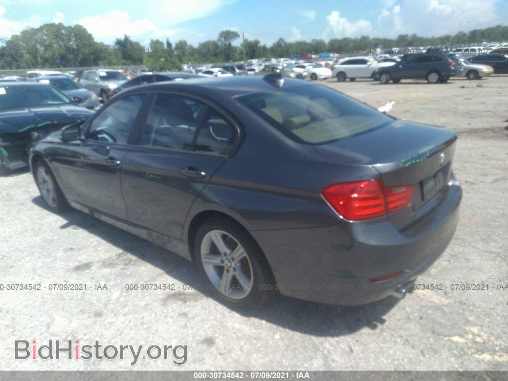 2013 BMW 3 SERIES - VIN: WBA3A5C54DJ460614 - Фото 3