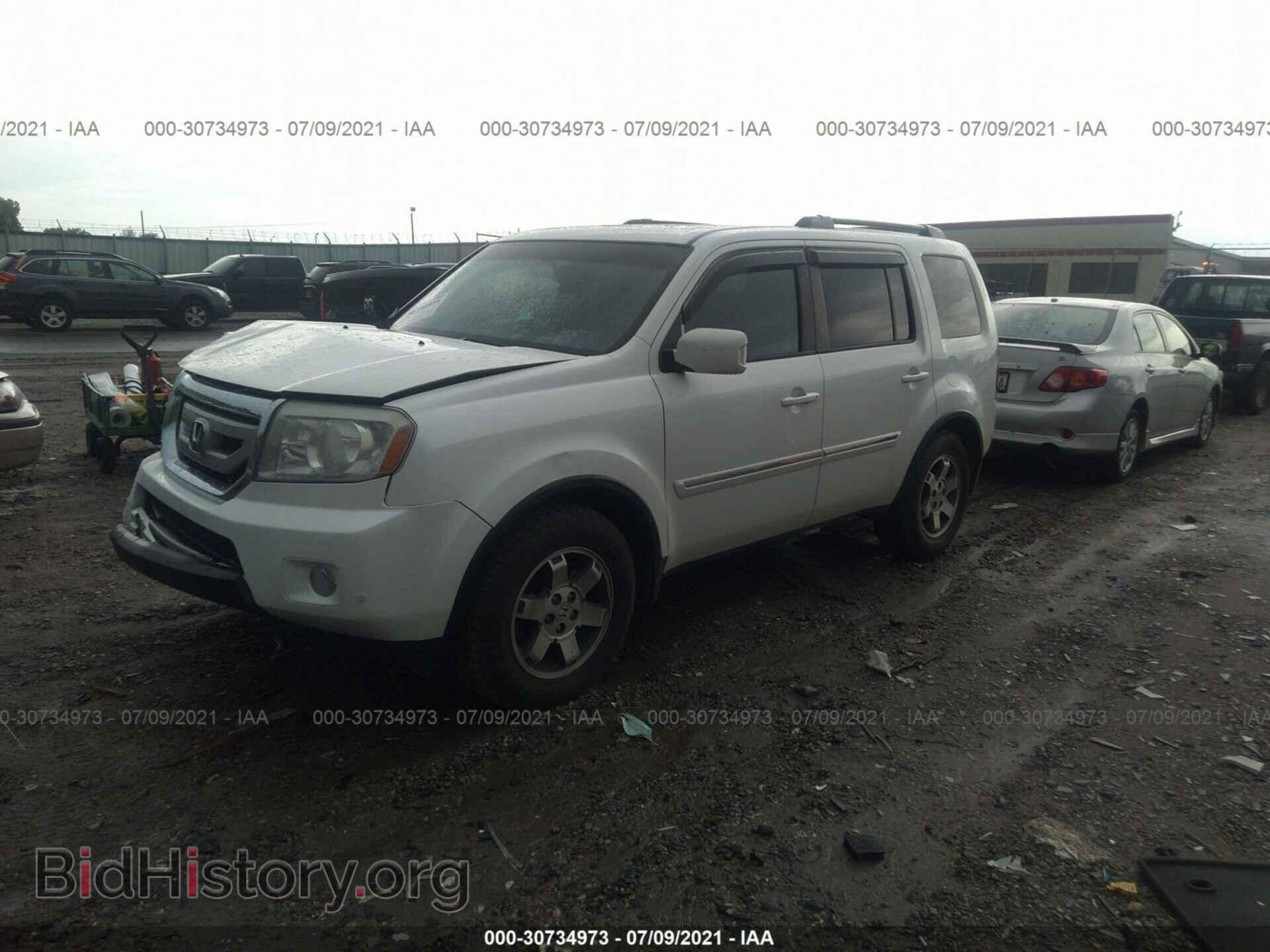 2011 HONDA PILOT - VIN: 5FNYF4H97BB027146 - Фото 2