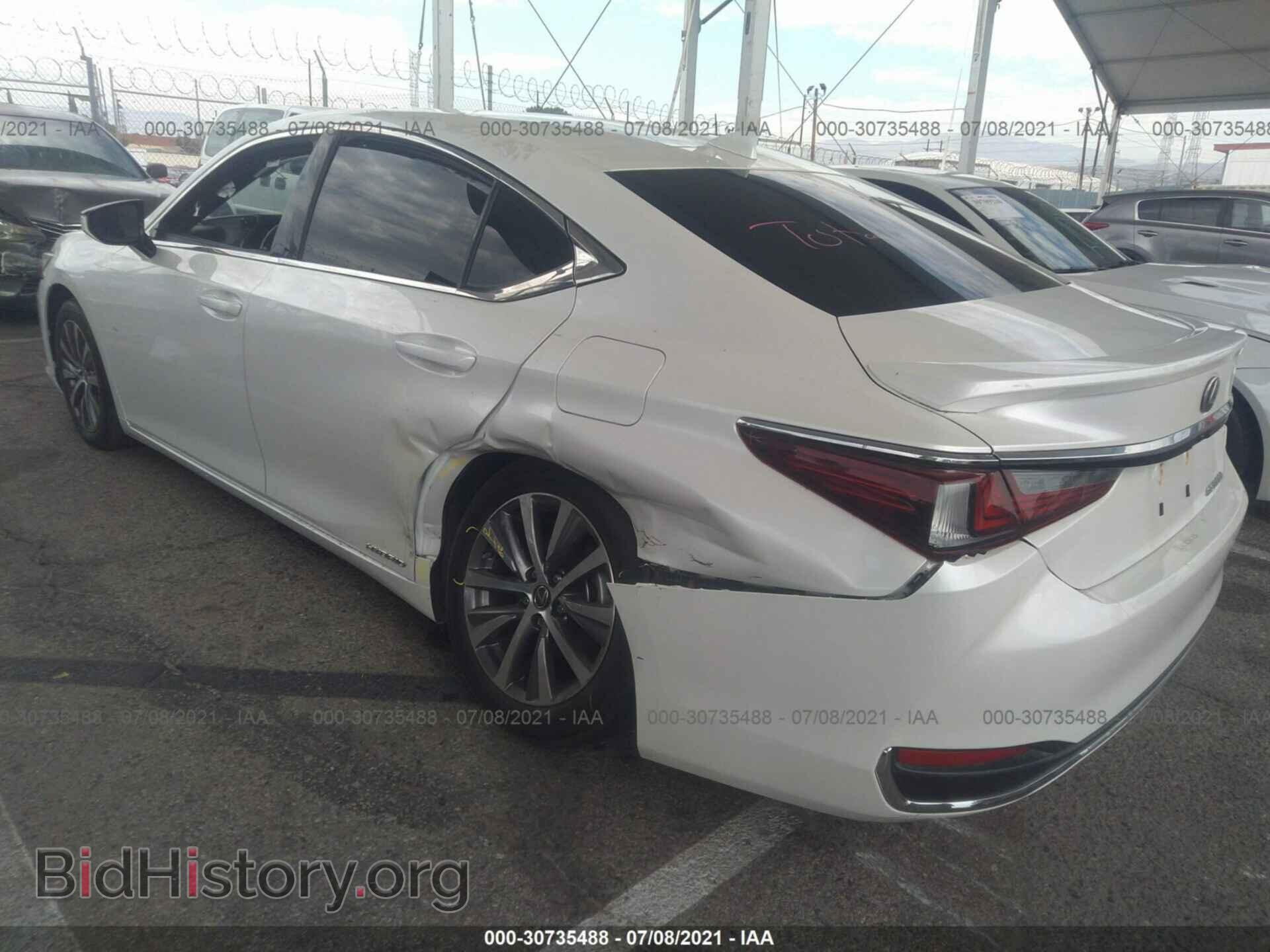 2019 LEXUS ES - VIN: JTHB21B16K2034576 - Фото 3