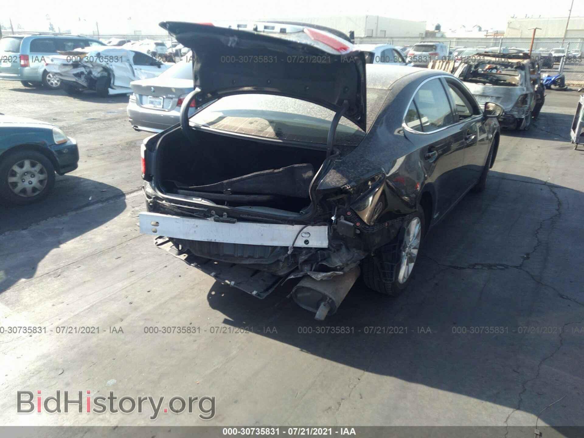 2013 LEXUS ES 300H - VIN: JTHBW1GG8D2012759 - Фото 6