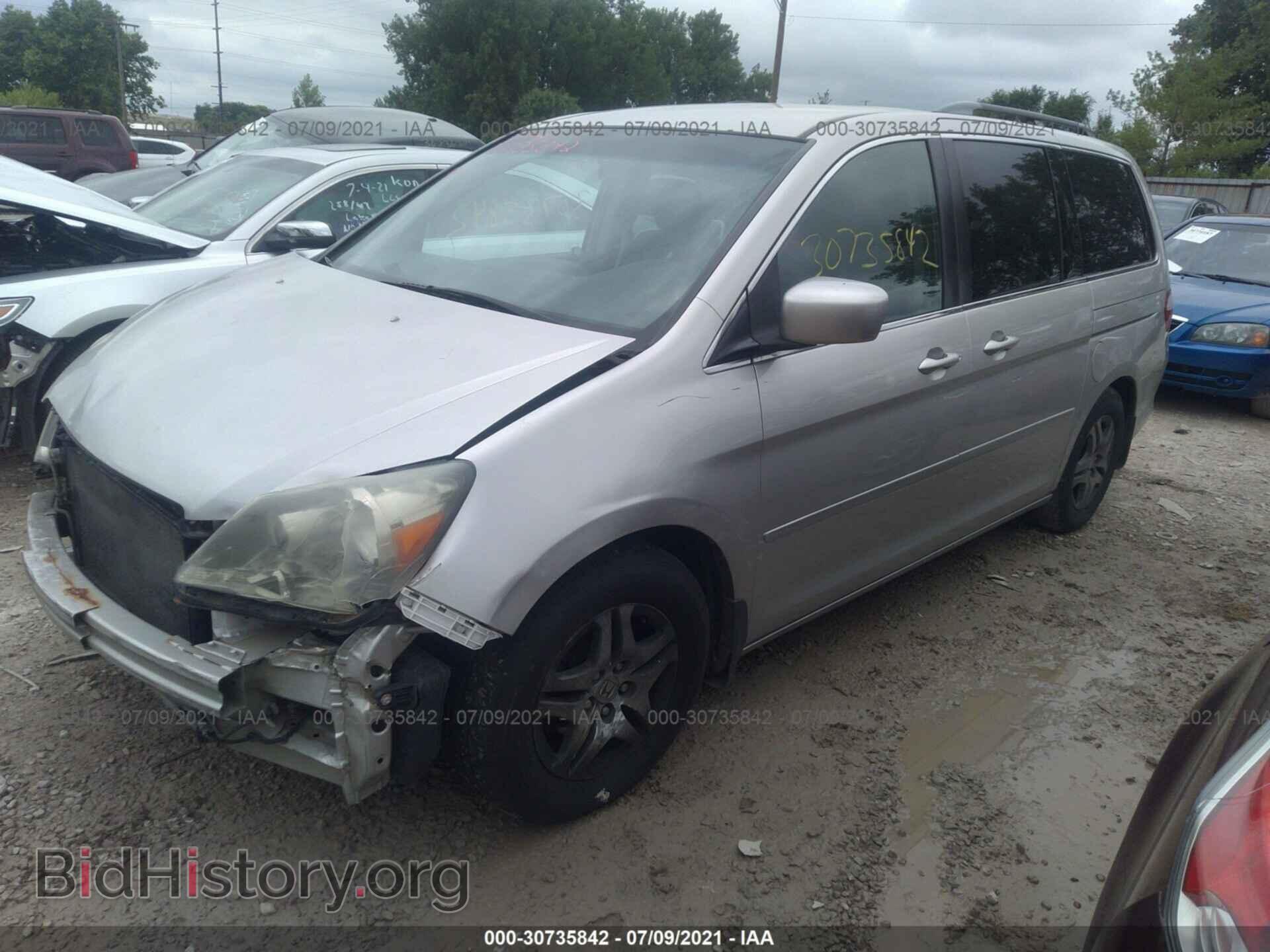 2006 HONDA ODYSSEY - VIN: 5FNRL38406B402263 - Фото 2