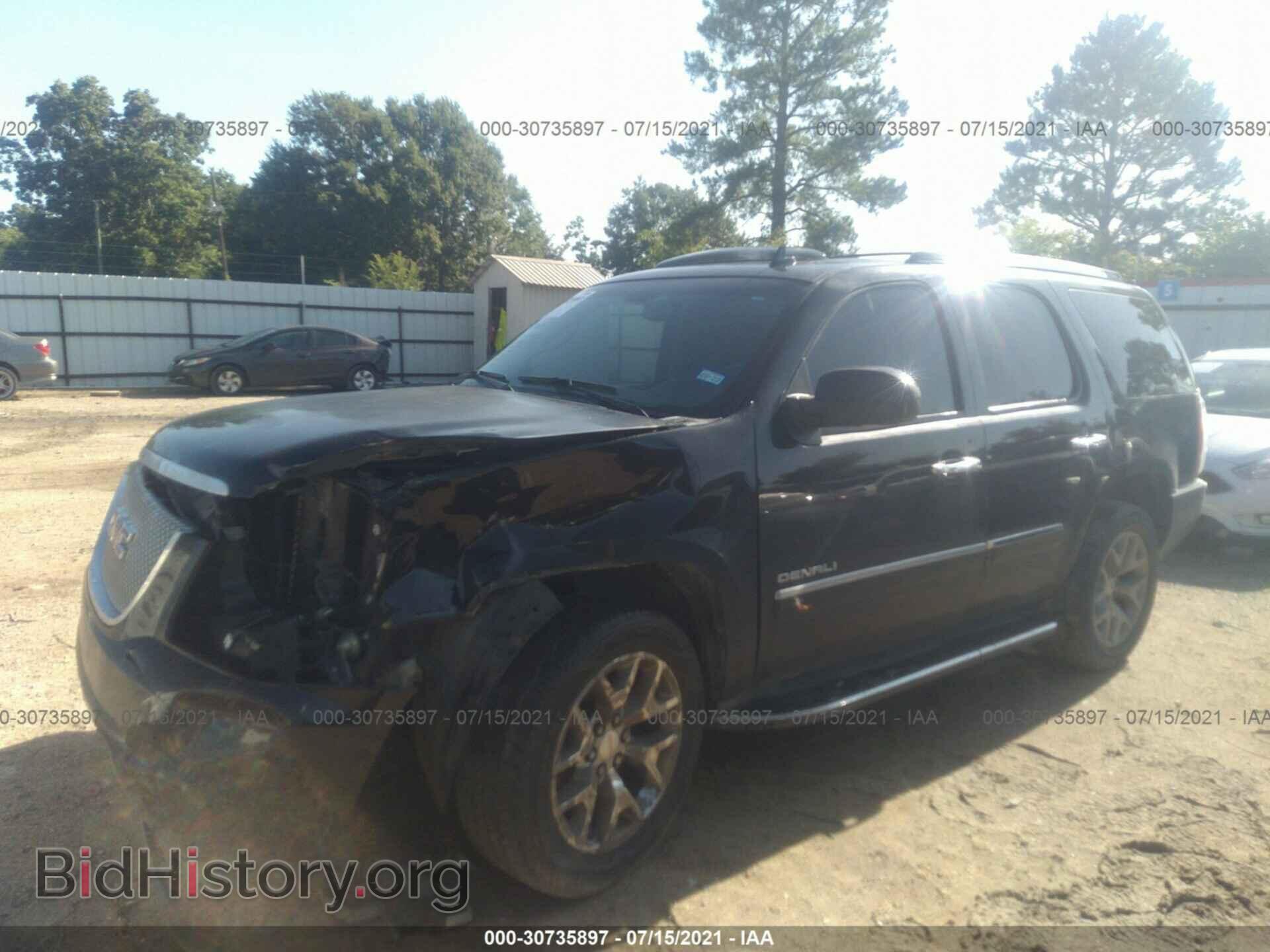 2013 GMC YUKON - VIN: 1GKS1EEF5DR329525 - Фото 2