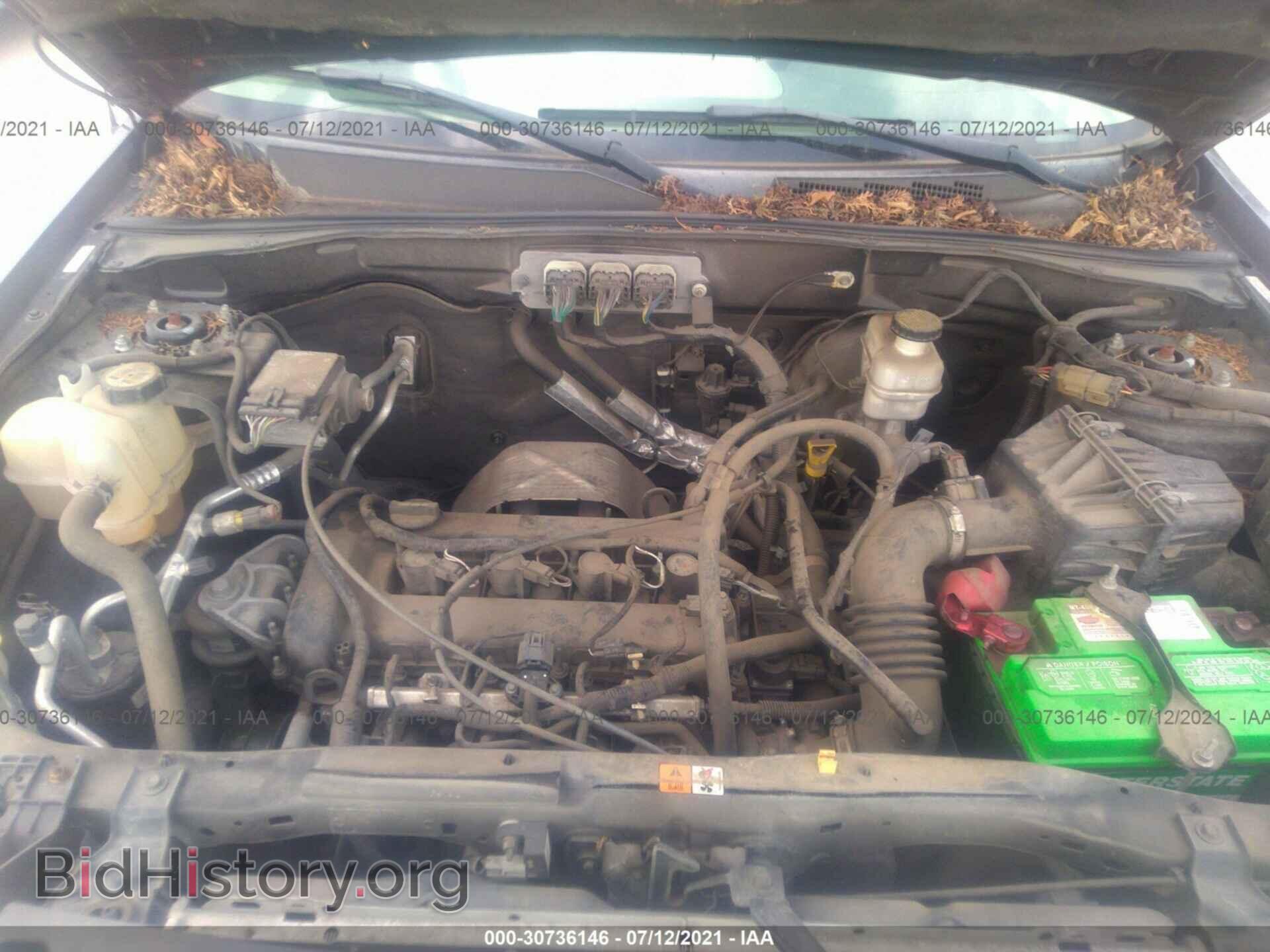 2008 FORD ESCAPE - VIN: 1FMCU02Z68KB02038 - Фото 10