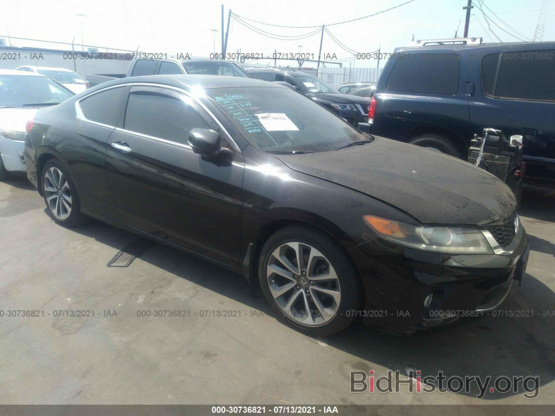 Photo 1HGCT2B87DA008990 - HONDA ACCORD CPE 2013