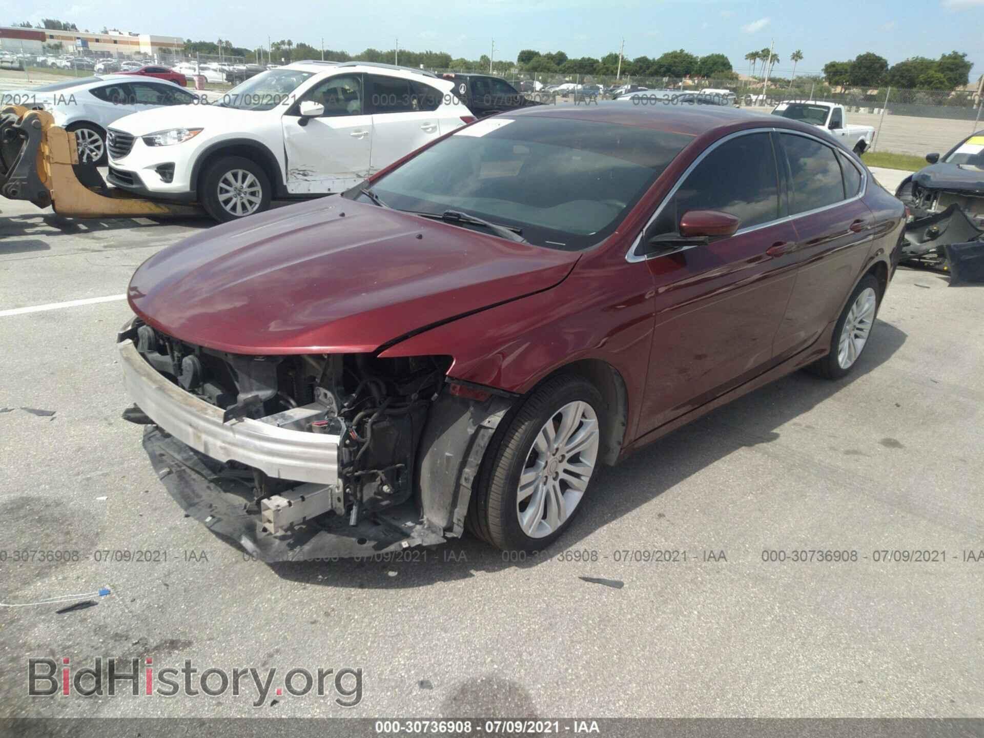 2015 CHRYSLER 200 - VIN: 1C3CCCAB5FN756672 - Фото 2