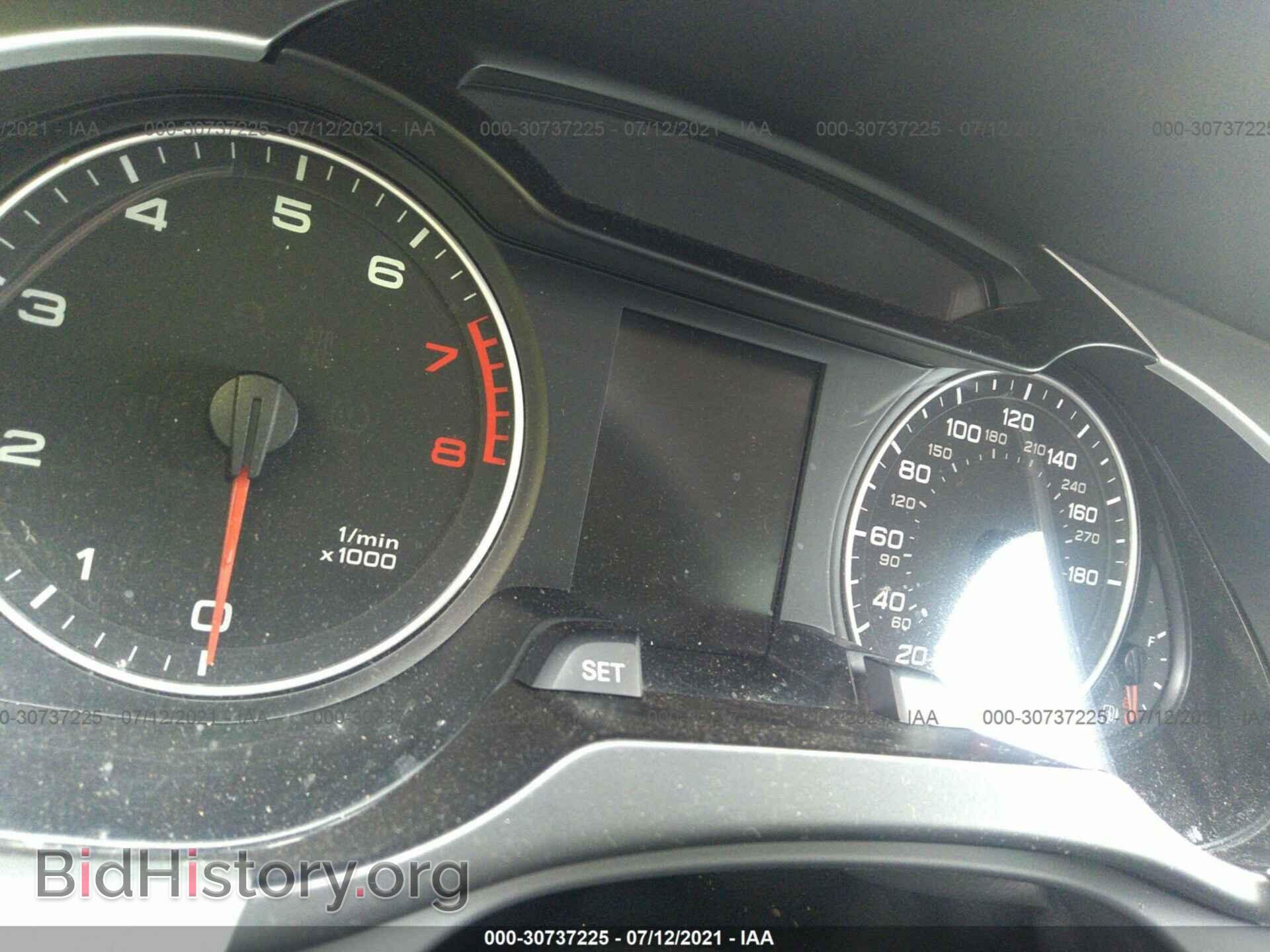2011 AUDI A4 - VIN: WAUEFAFL2BN014061 - Фото 7