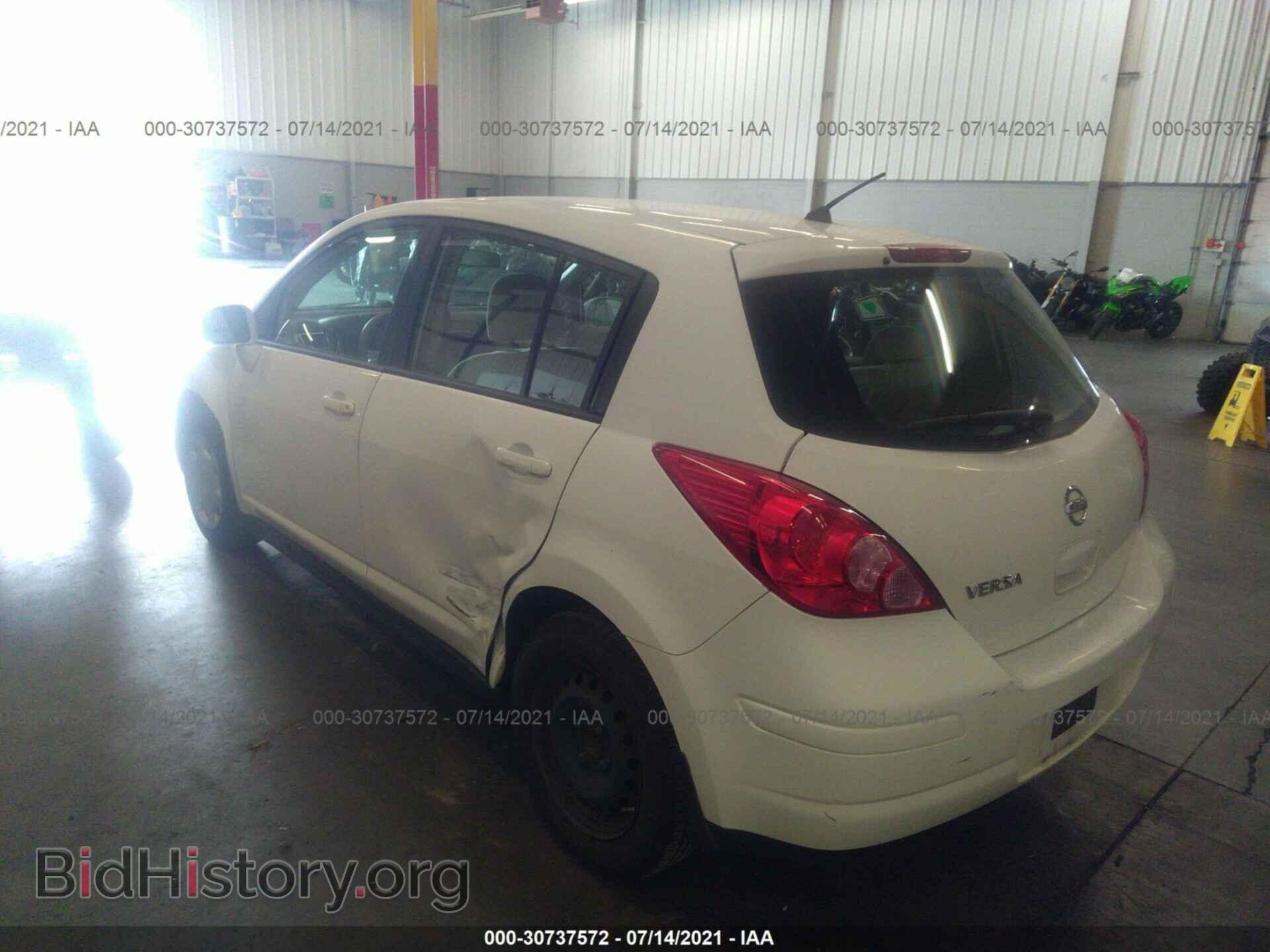 2009 NISSAN VERSA - VIN: 3N1BC13E29L481336 - Фото 3