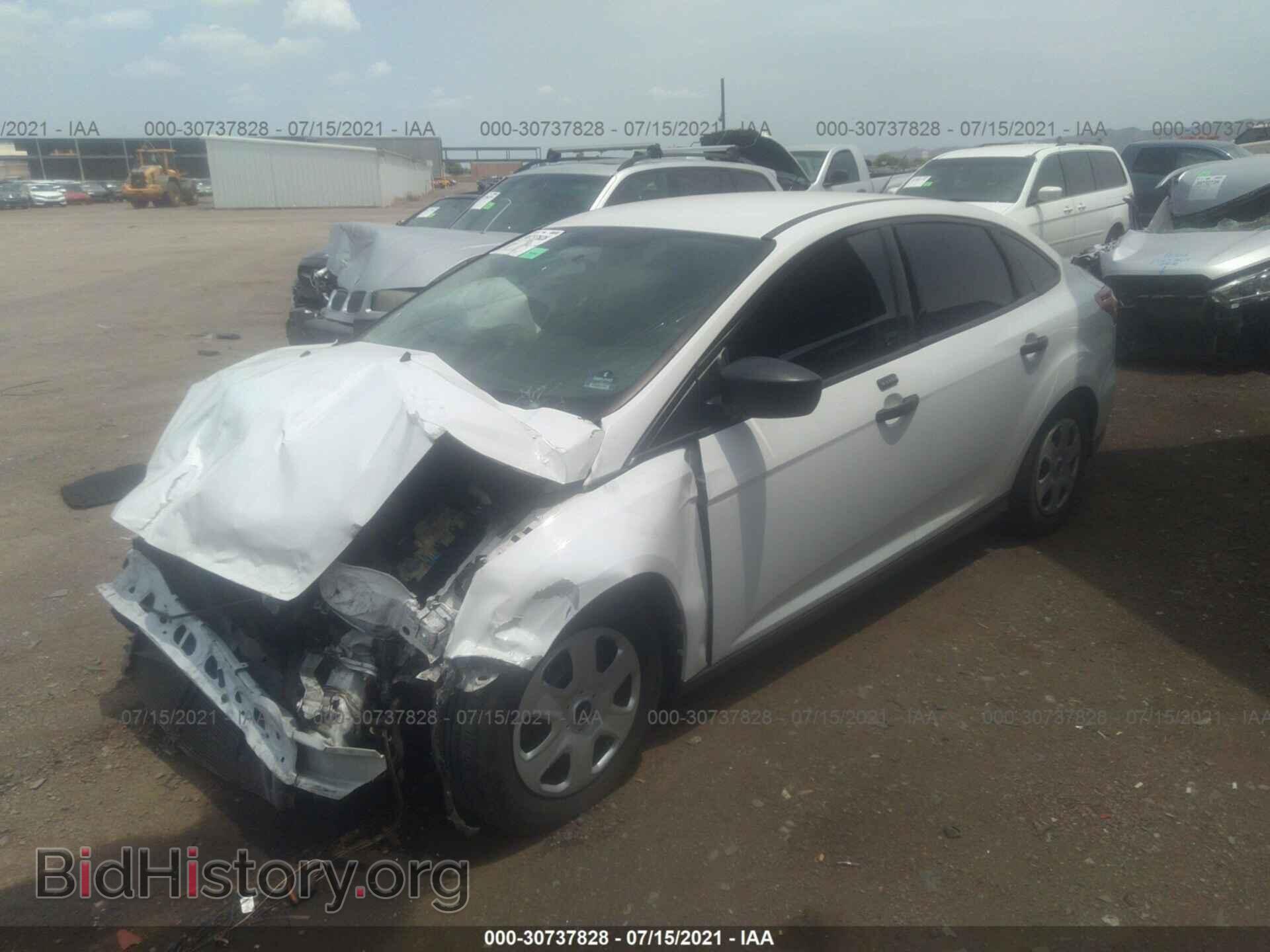 2016 FORD FOCUS - VIN: 1FADP3E2XGL319378 - Фото 2