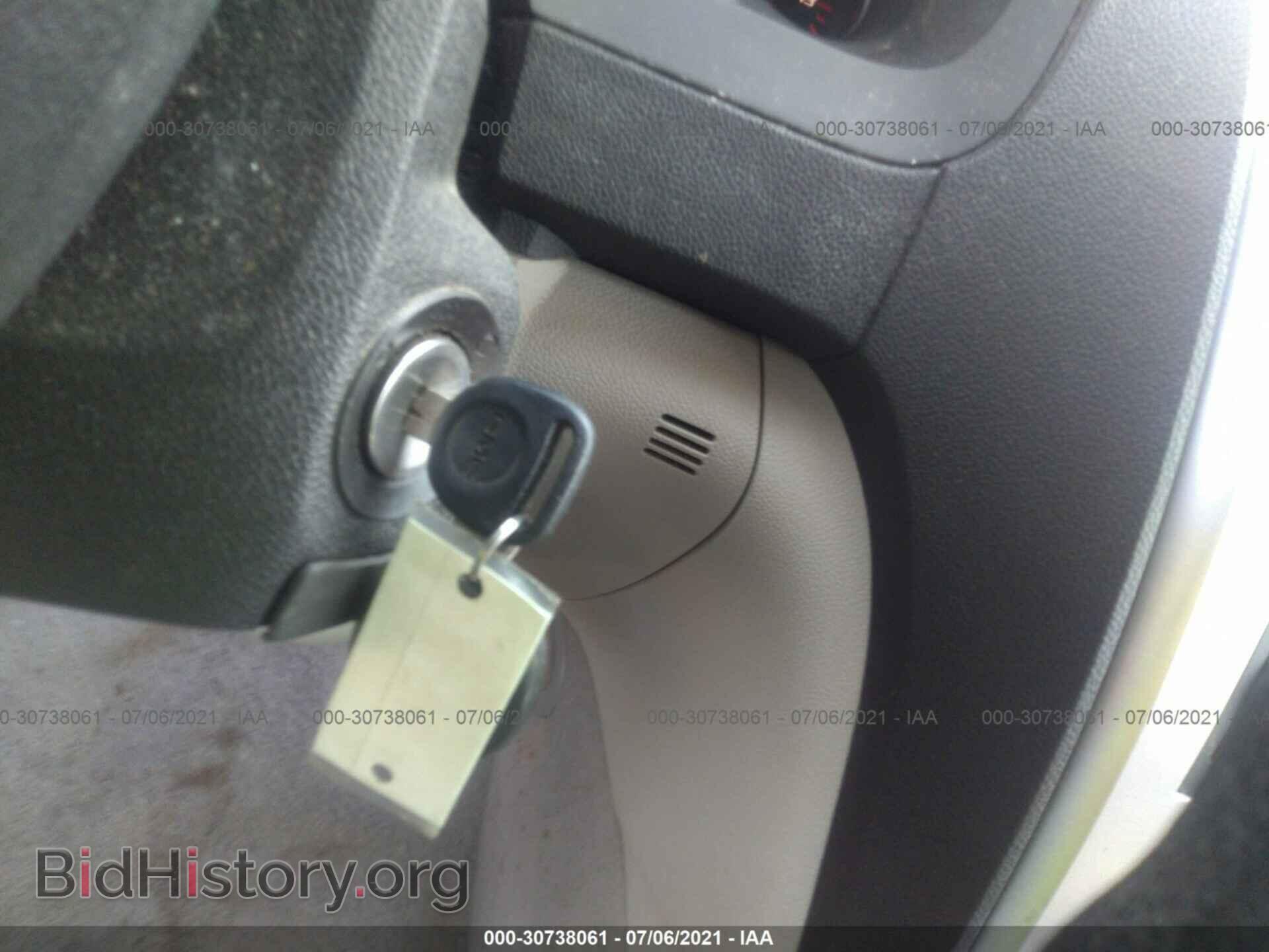 2008 GMC ACADIA - VIN: 1GKER13738J219698 - Фото 11