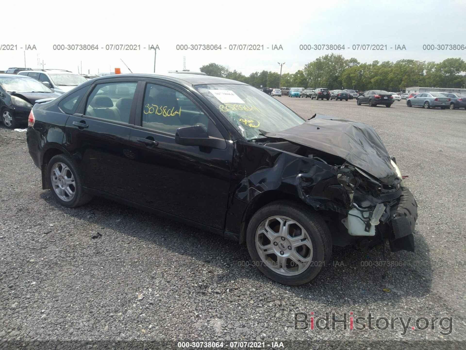 Photo 1FAHP36N29W208738 - FORD FOCUS 2009