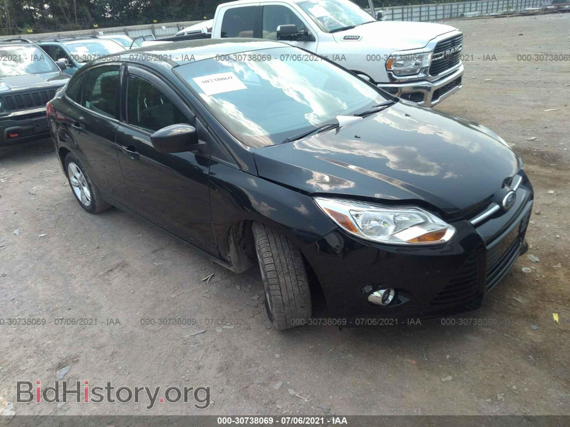 Фотография 1FAHP3F29CL261001 - FORD FOCUS 2012