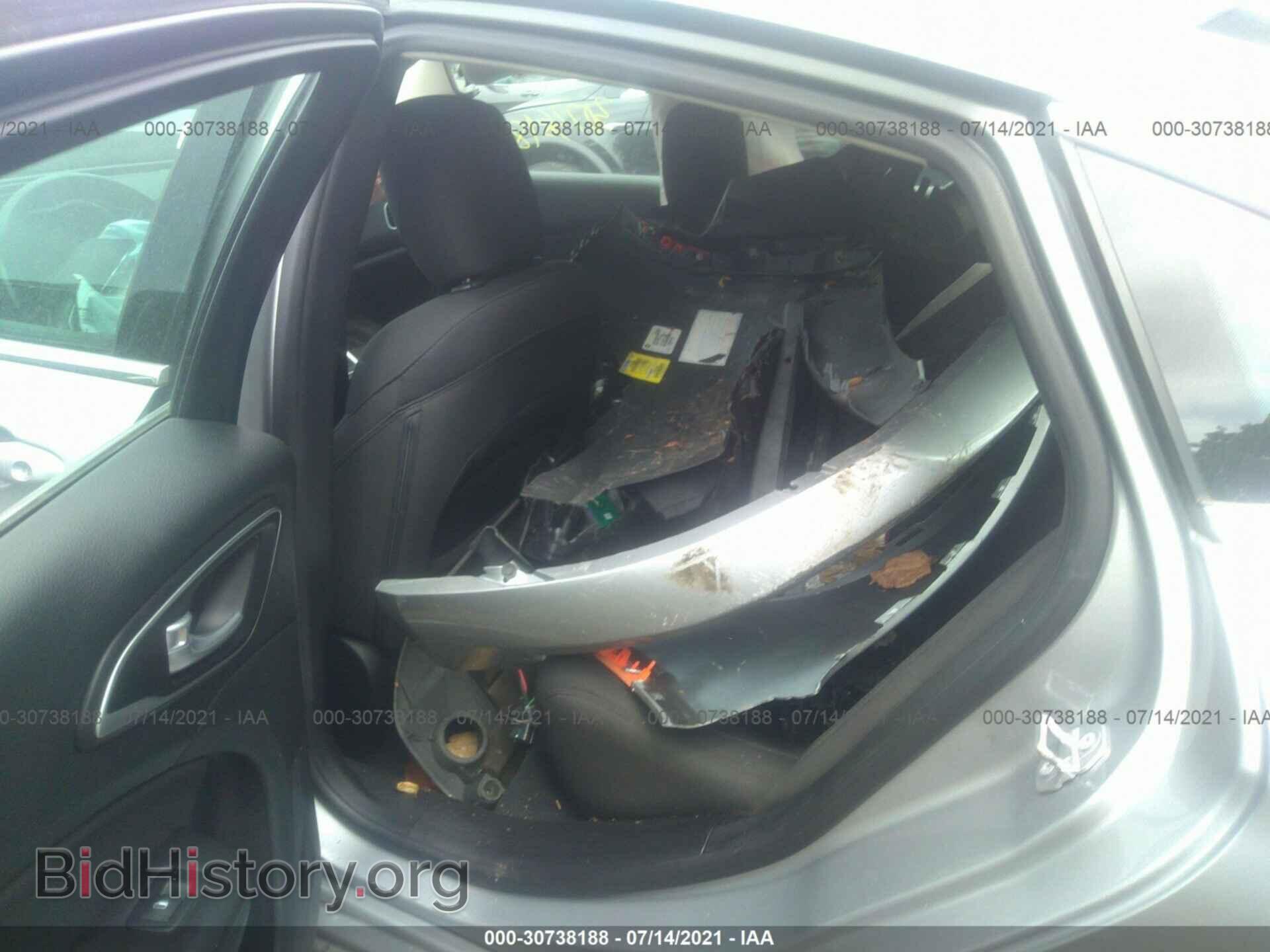 2015 CHRYSLER 200 - VIN: 1C3CCCAB6FN732221 - Фото 8