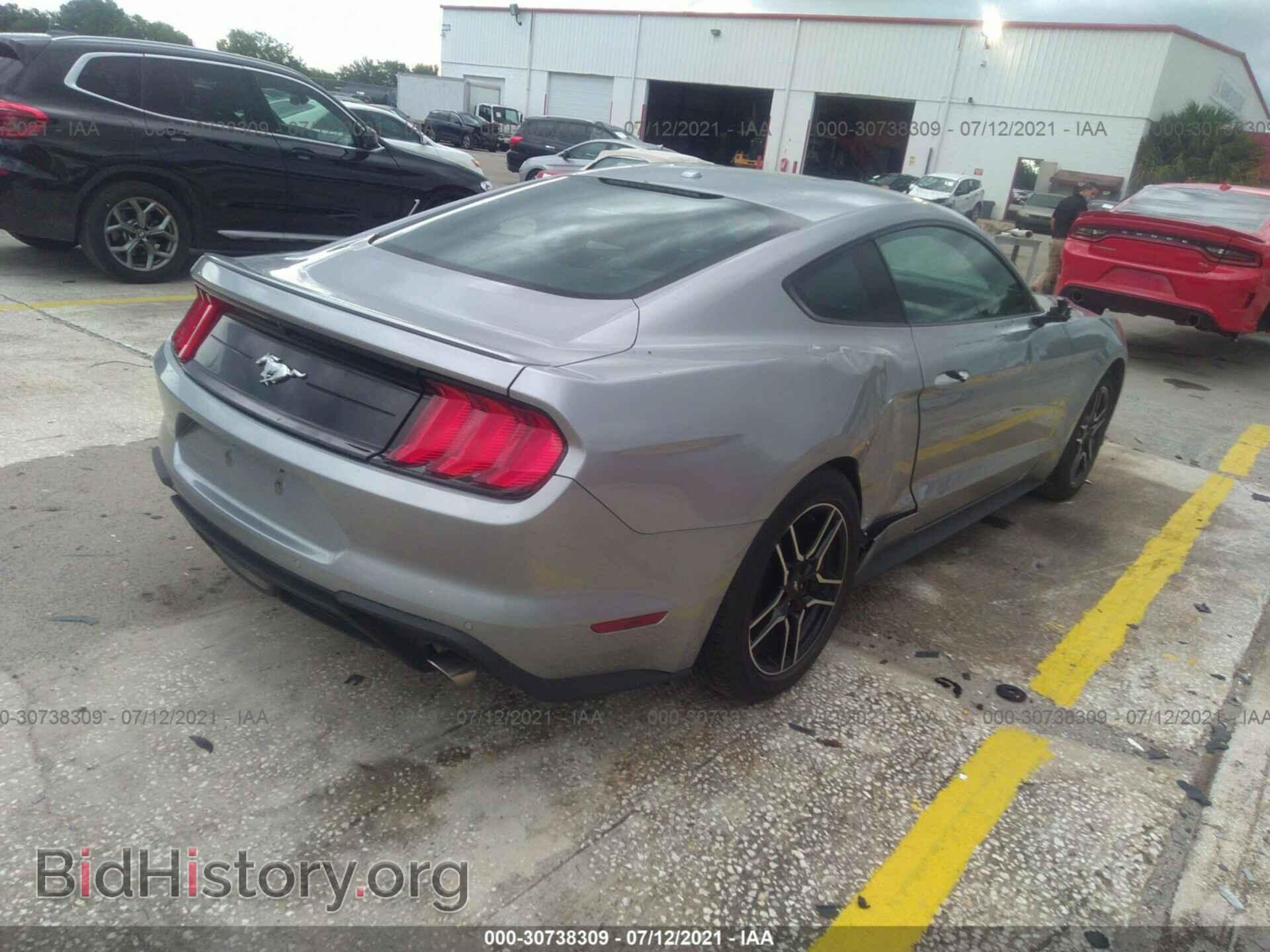 2020 FORD MUSTANG - VIN: 1FA6P8TH8L5120891 - Фото 4