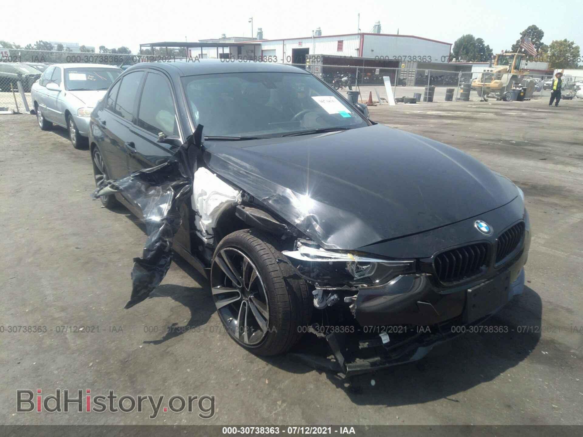 Фотография WBA8B9C5XJEE82330 - BMW 3 SERIES 2018