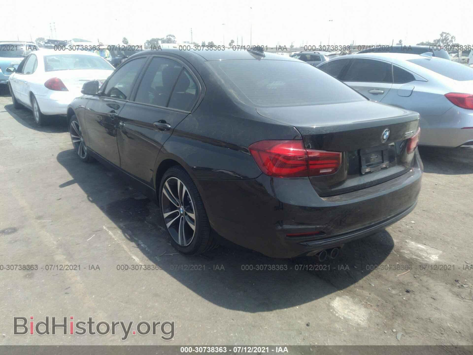2018 BMW 3 SERIES - VIN: WBA8B9C5XJEE82330 - Фото 3