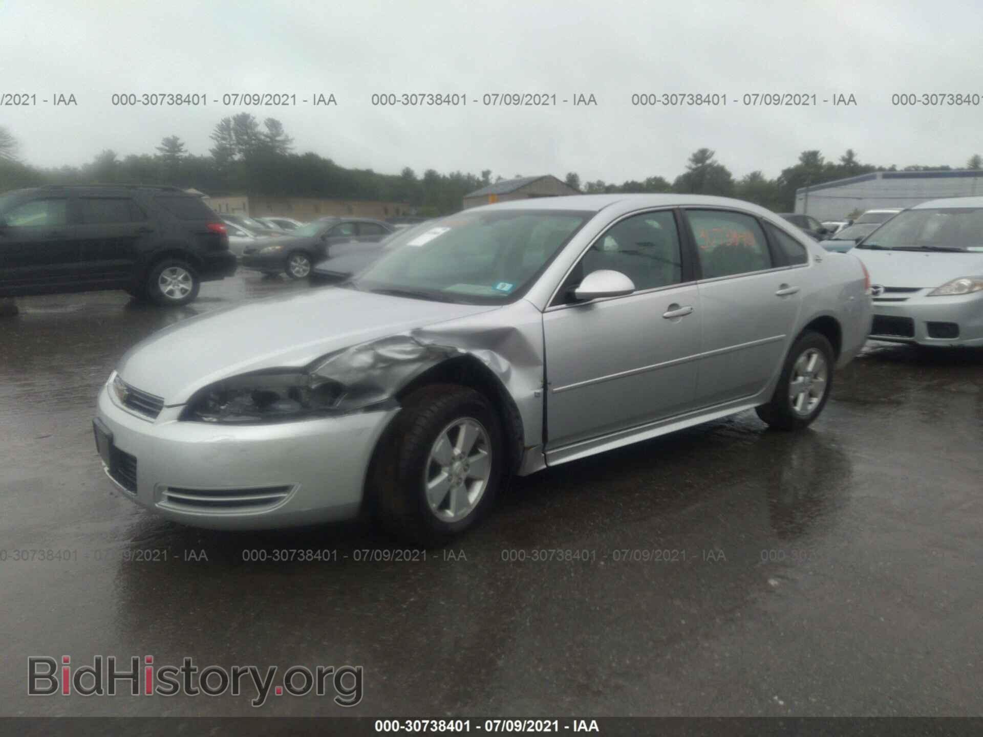 2009 CHEVROLET IMPALA - VIN: 2G1WT57N091232057 - Фото 2